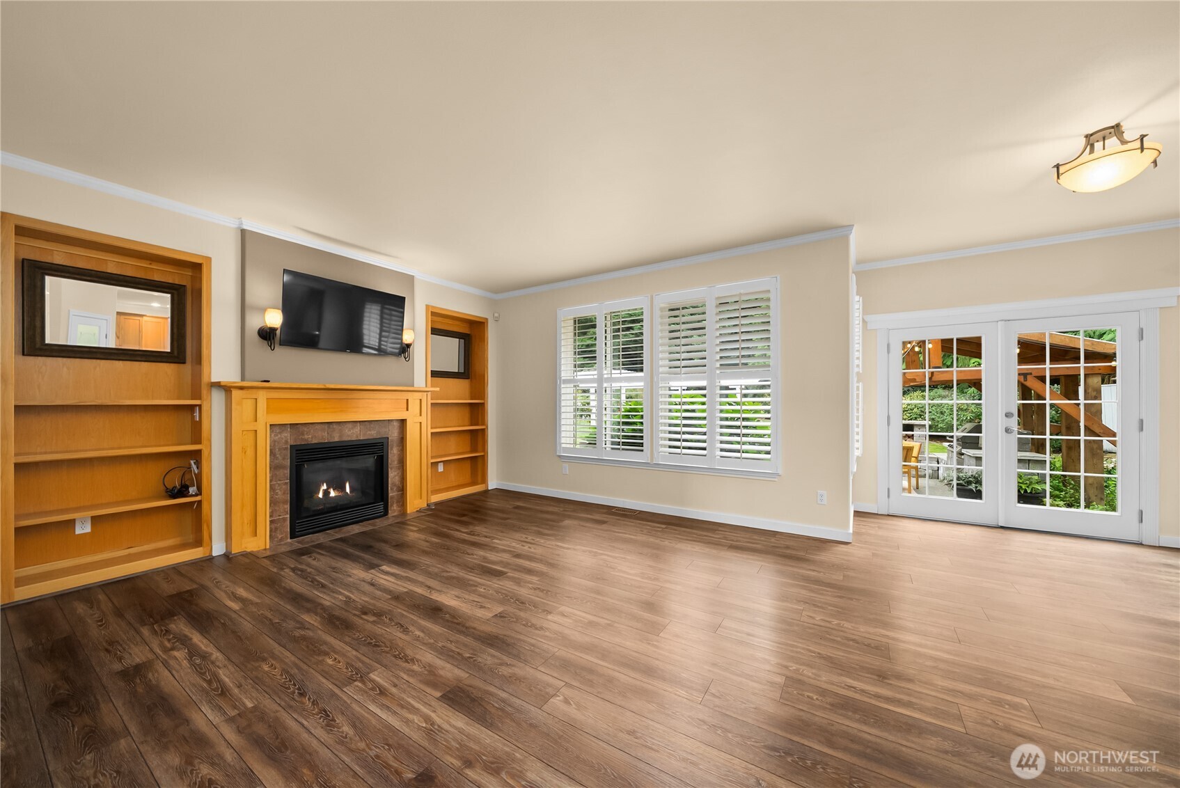 21611 22nd Street Property Photo 11