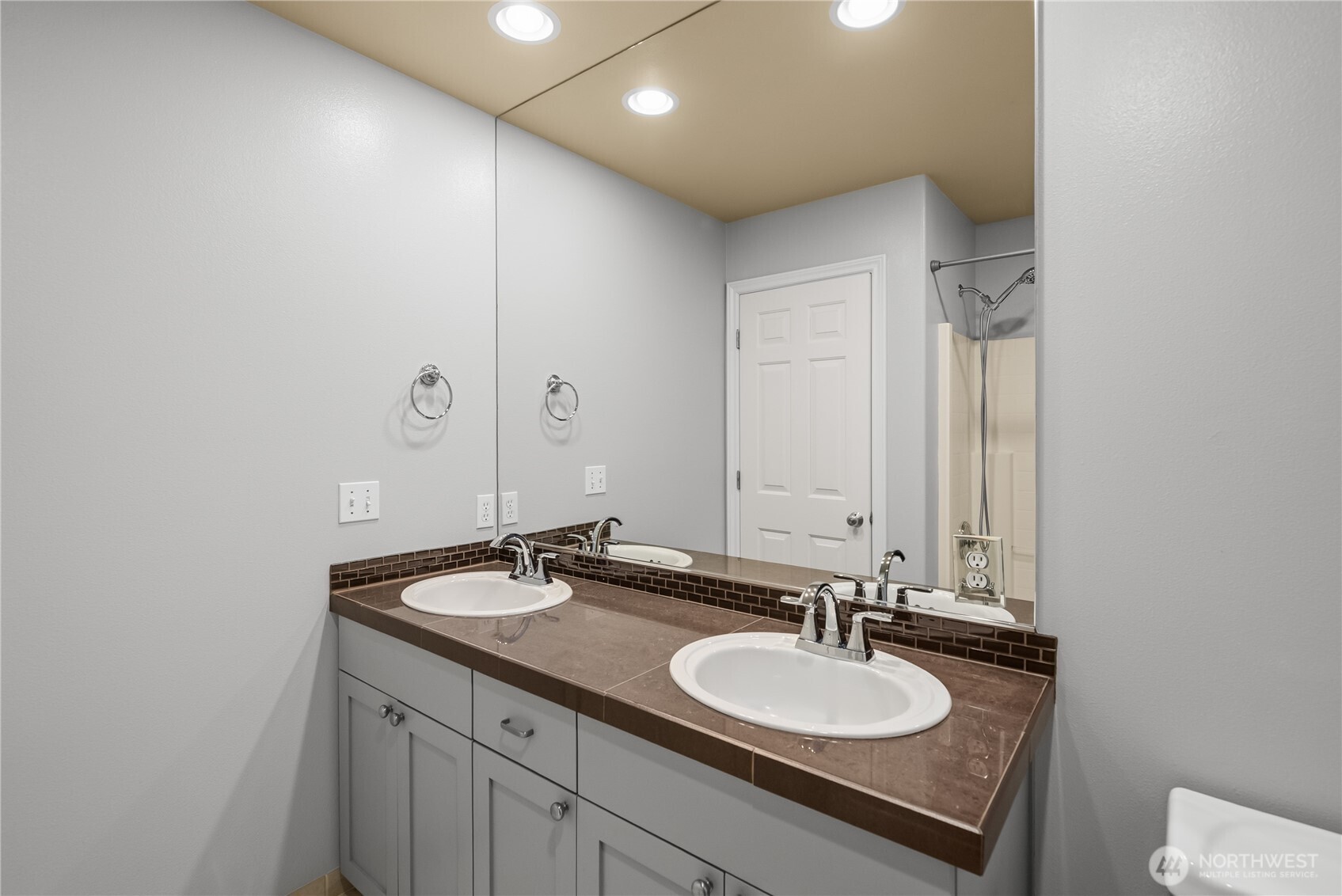 21611 22nd Street Property Photo 27