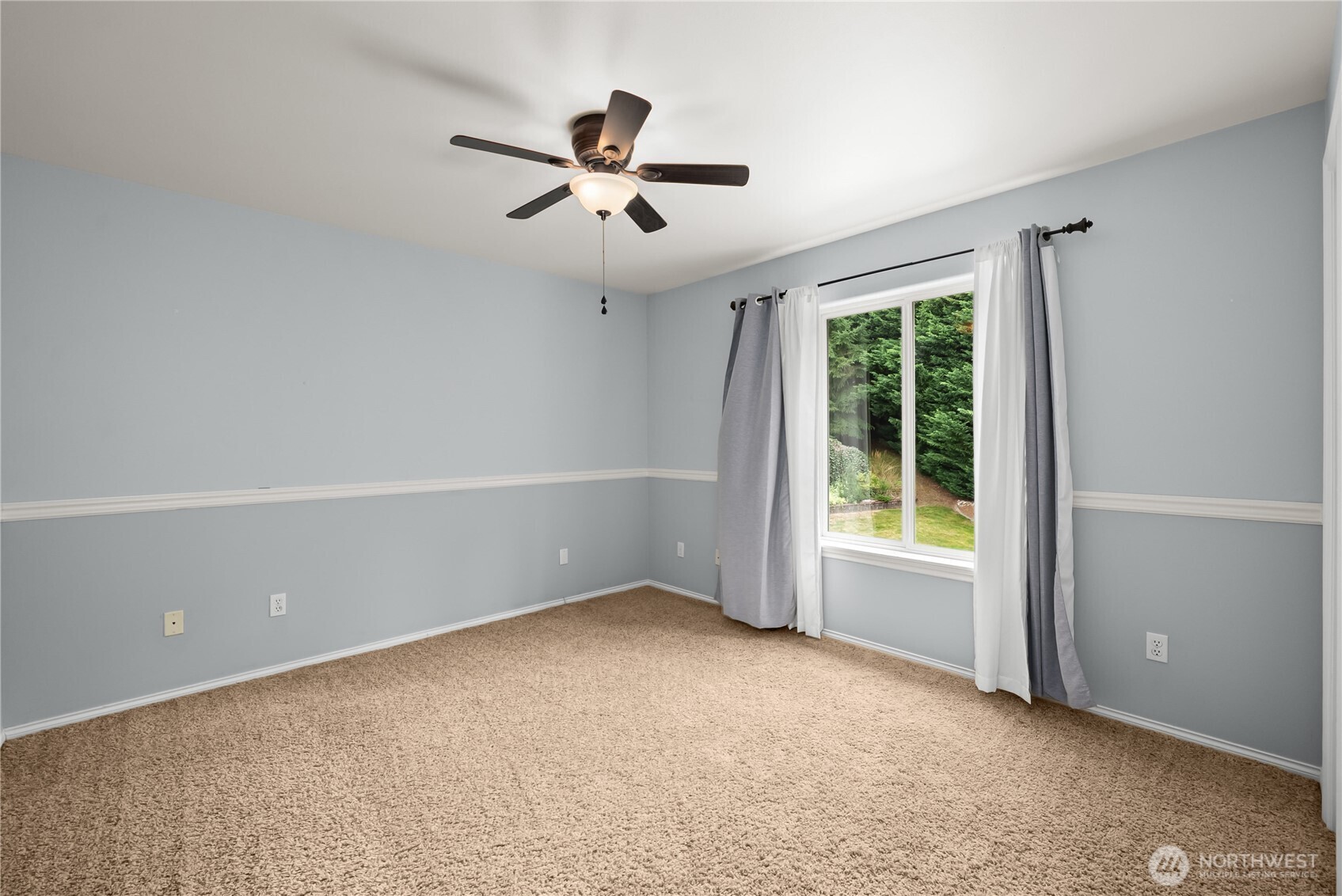 21611 22nd Street Property Photo 28