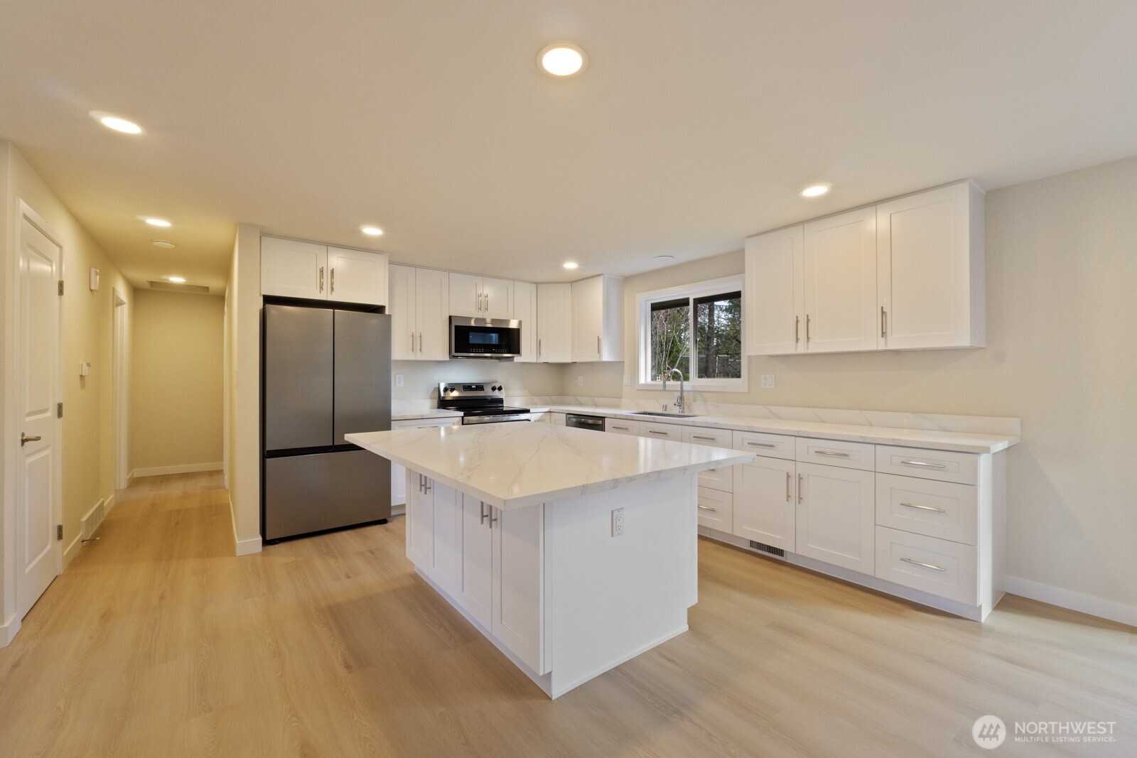 14522 Ne 5th Street Property Photo 2