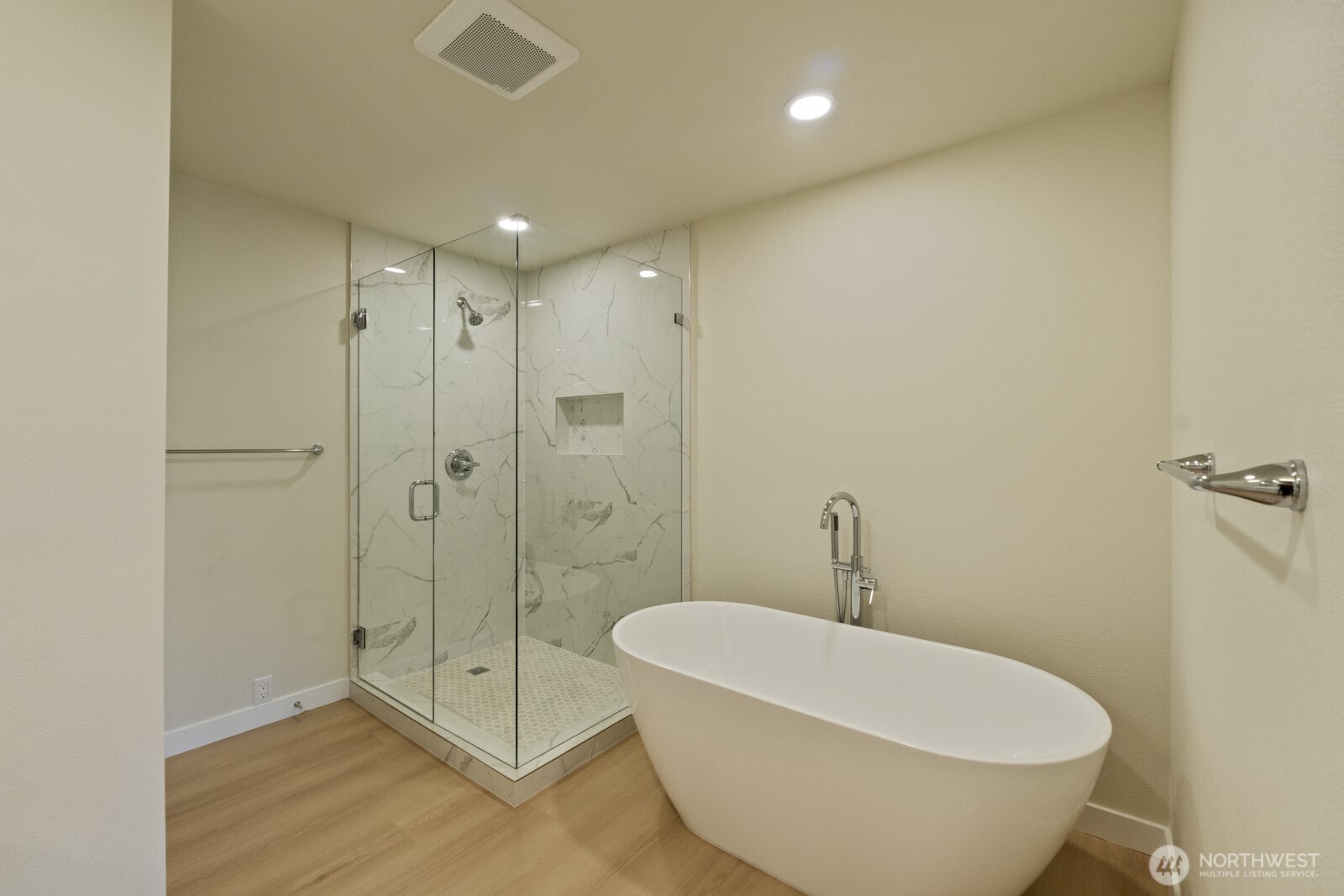 14522 Ne 5th Street Property Photo 10