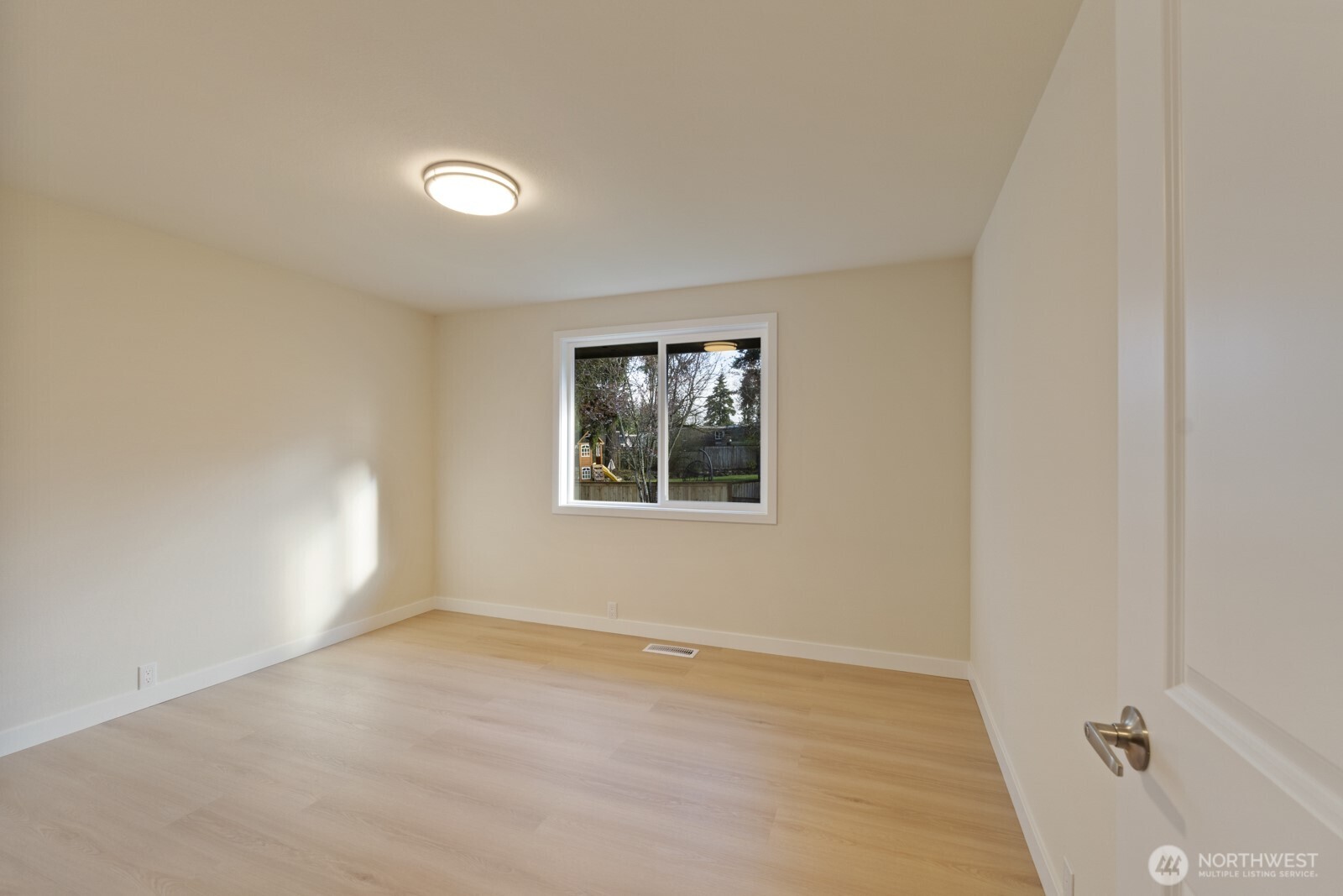 14522 Ne 5th Street Property Photo 16