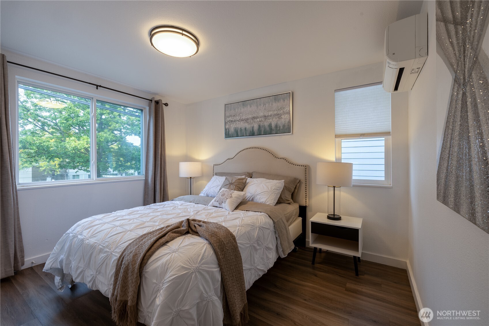 12756 Evanston Avenue Property Photo 8