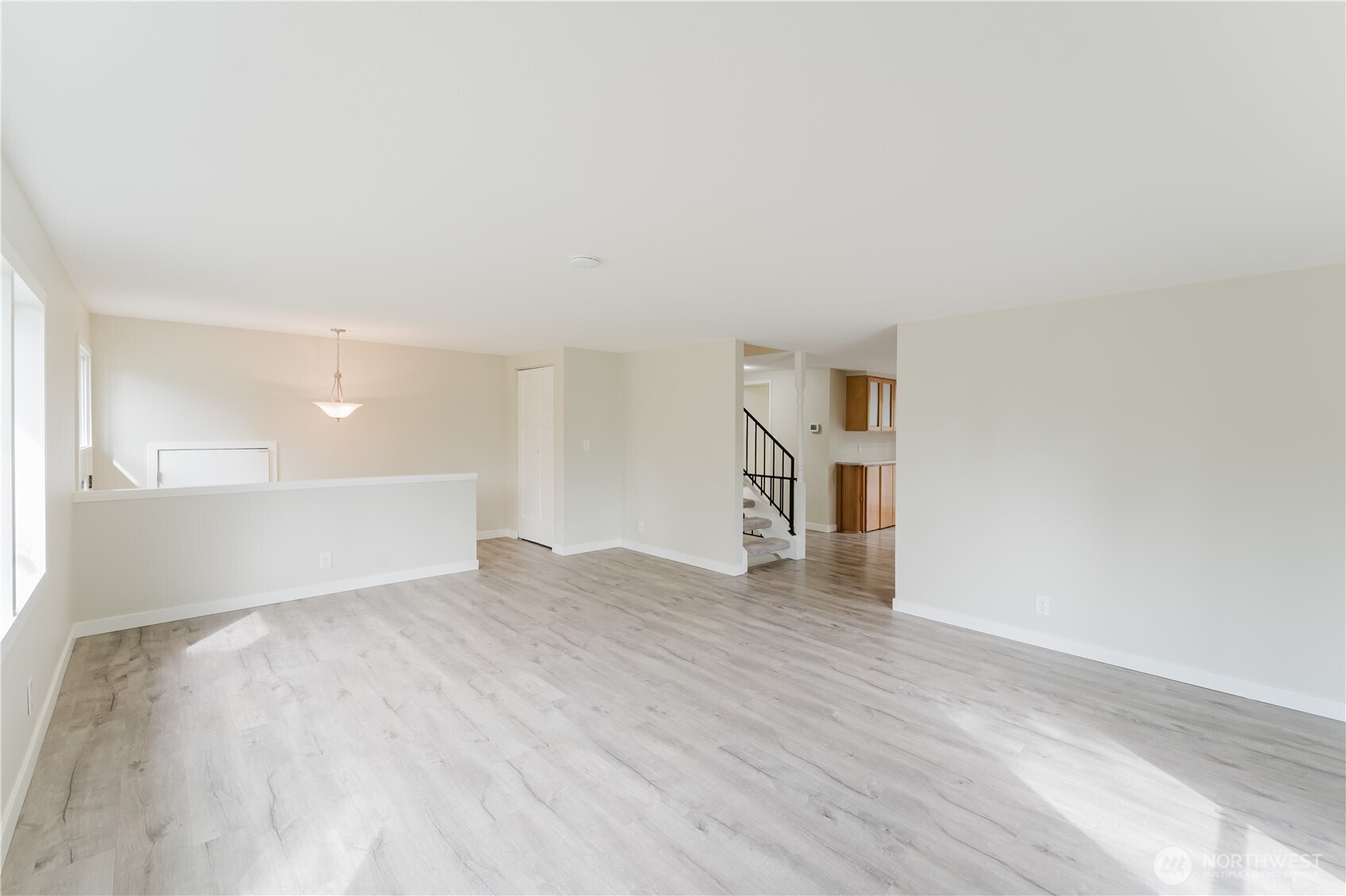 10050 13th Avenue Property Photo 9