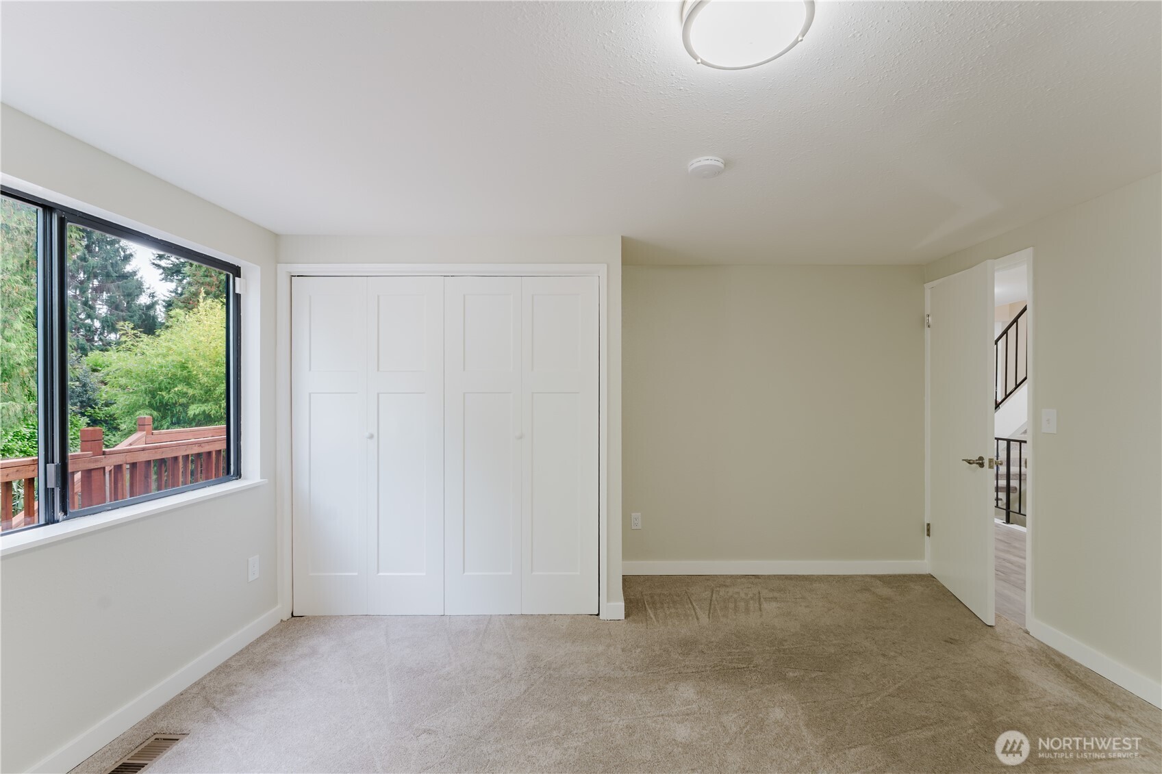 10050 13th Avenue Property Photo 18