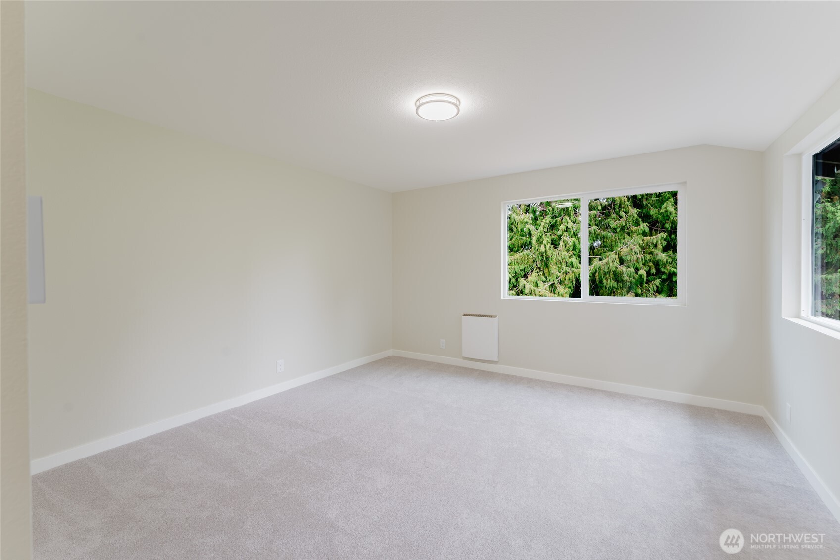10050 13th Avenue Property Photo 22