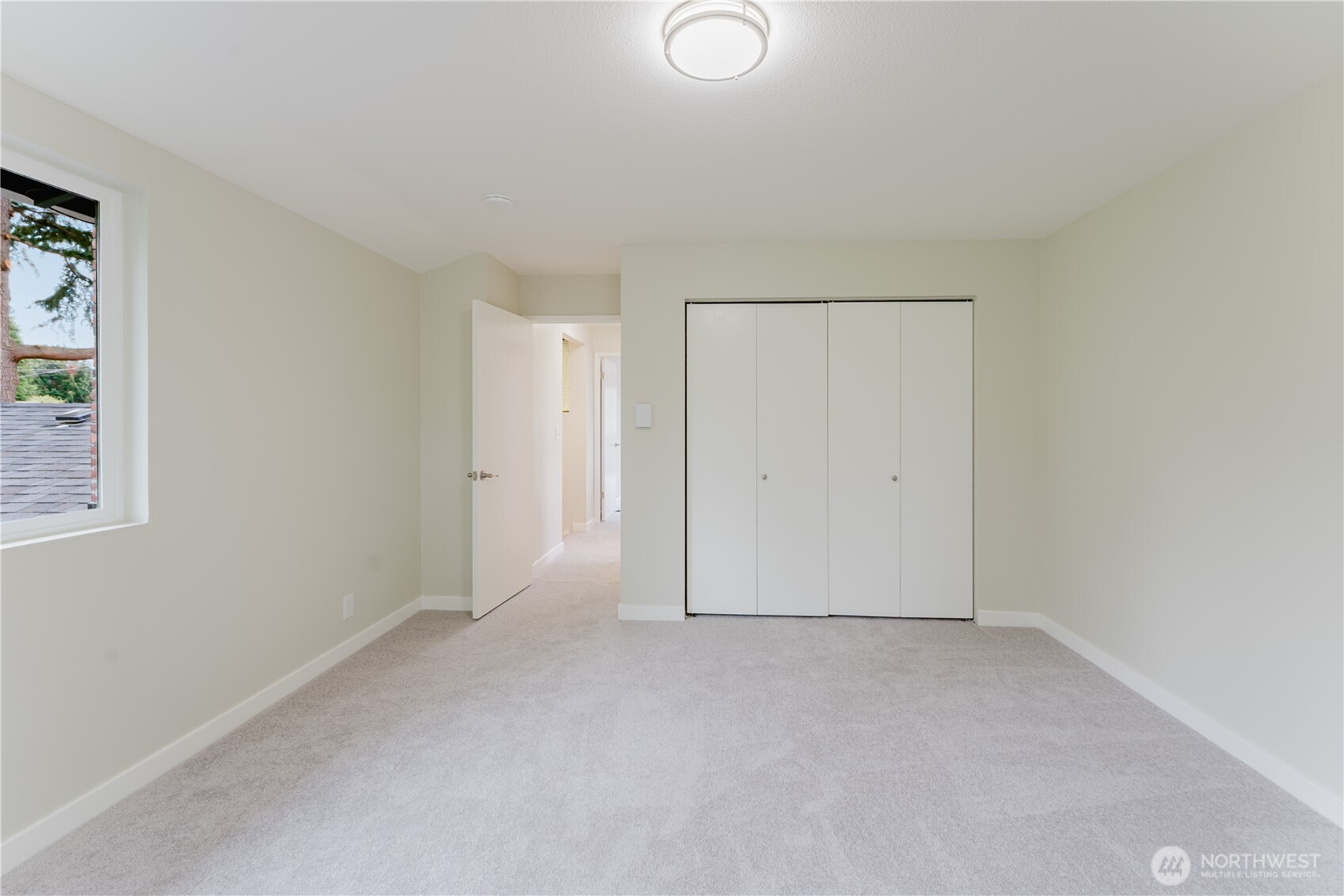 10050 13th Avenue Property Photo 23