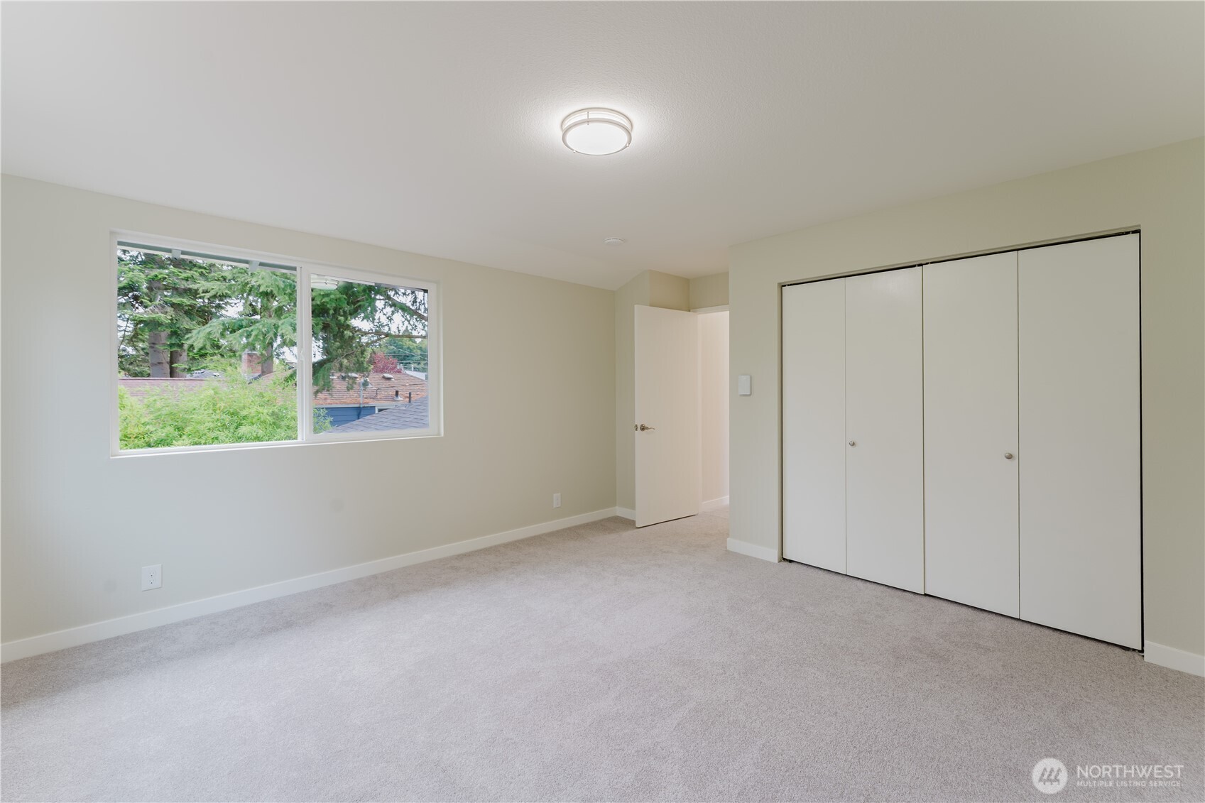 10050 13th Avenue Property Photo 24