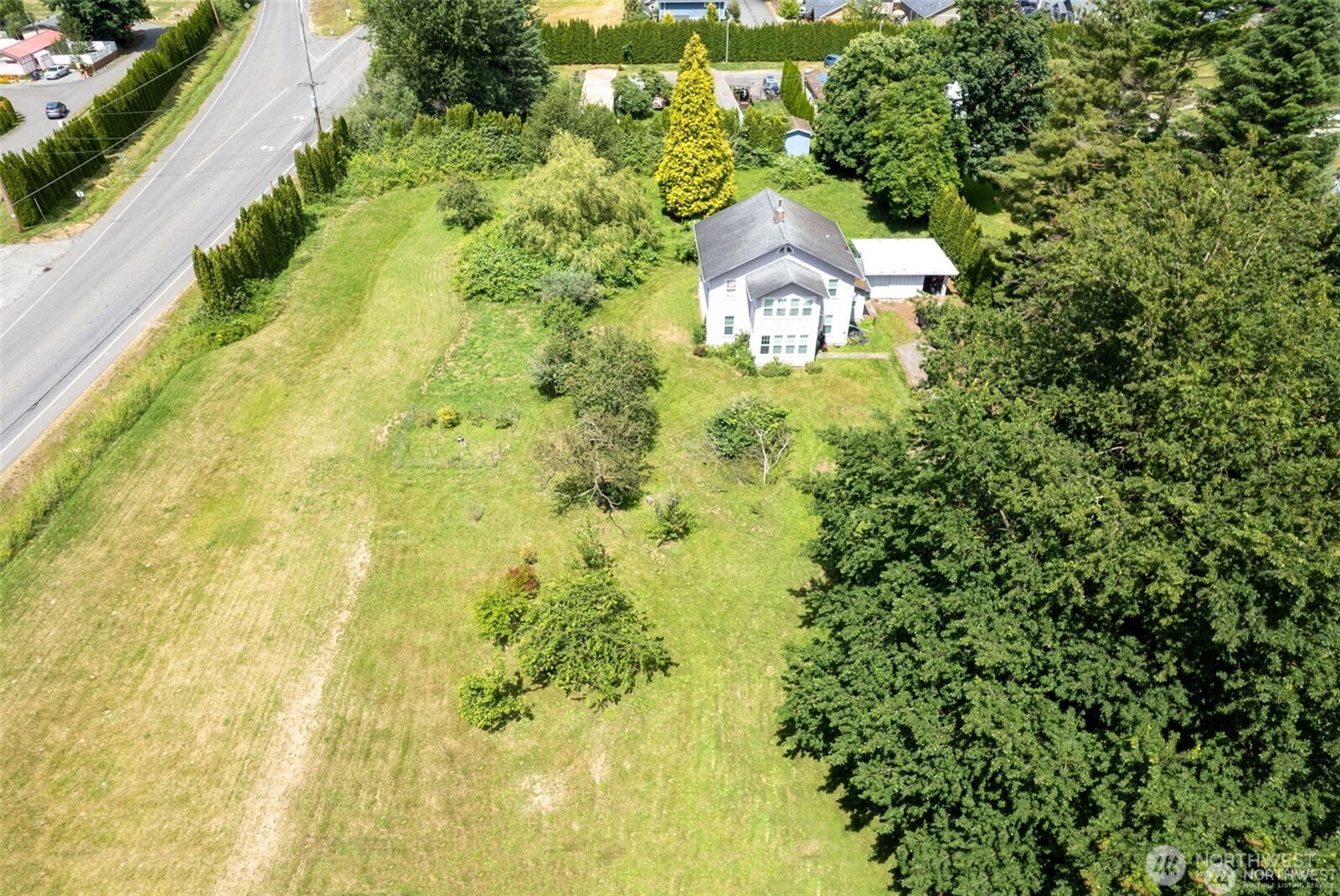 1886 Trigg Road Property Photo 5