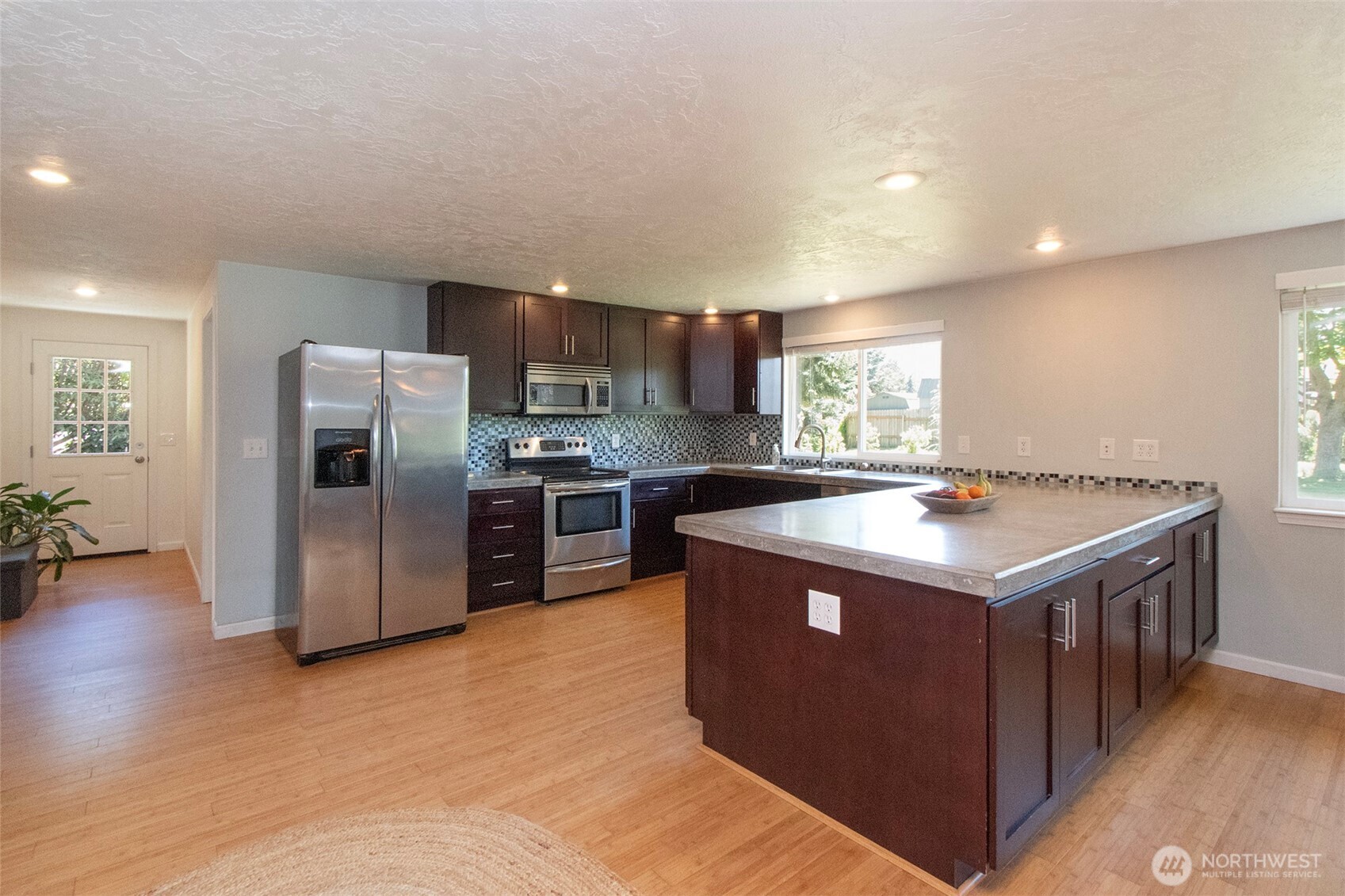 221 Mccomb Lane Property Photo 12