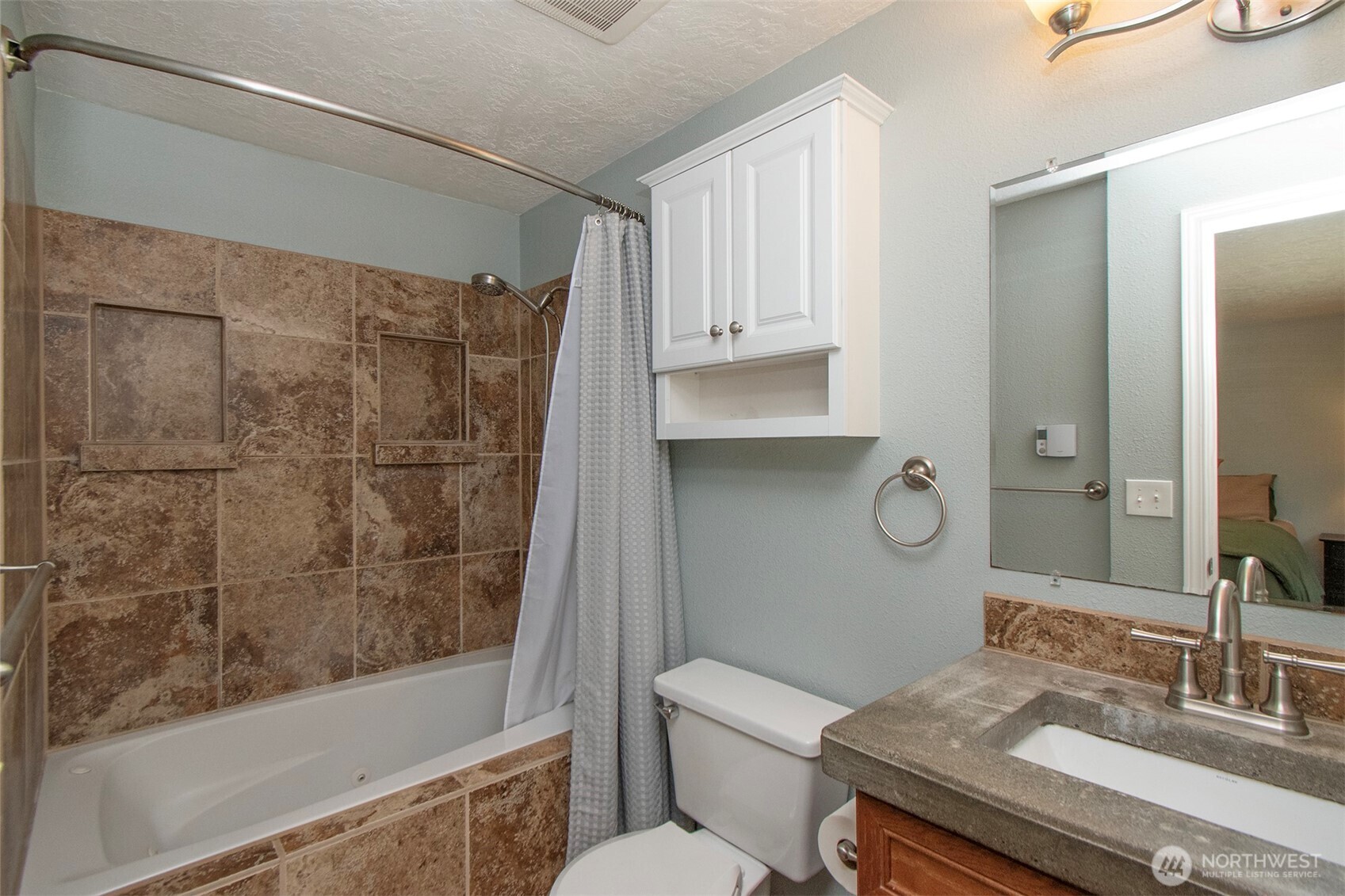 221 Mccomb Lane Property Photo 21