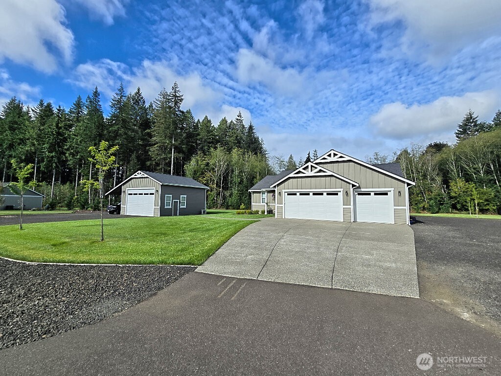 35 Stella Lane Property Photo 11