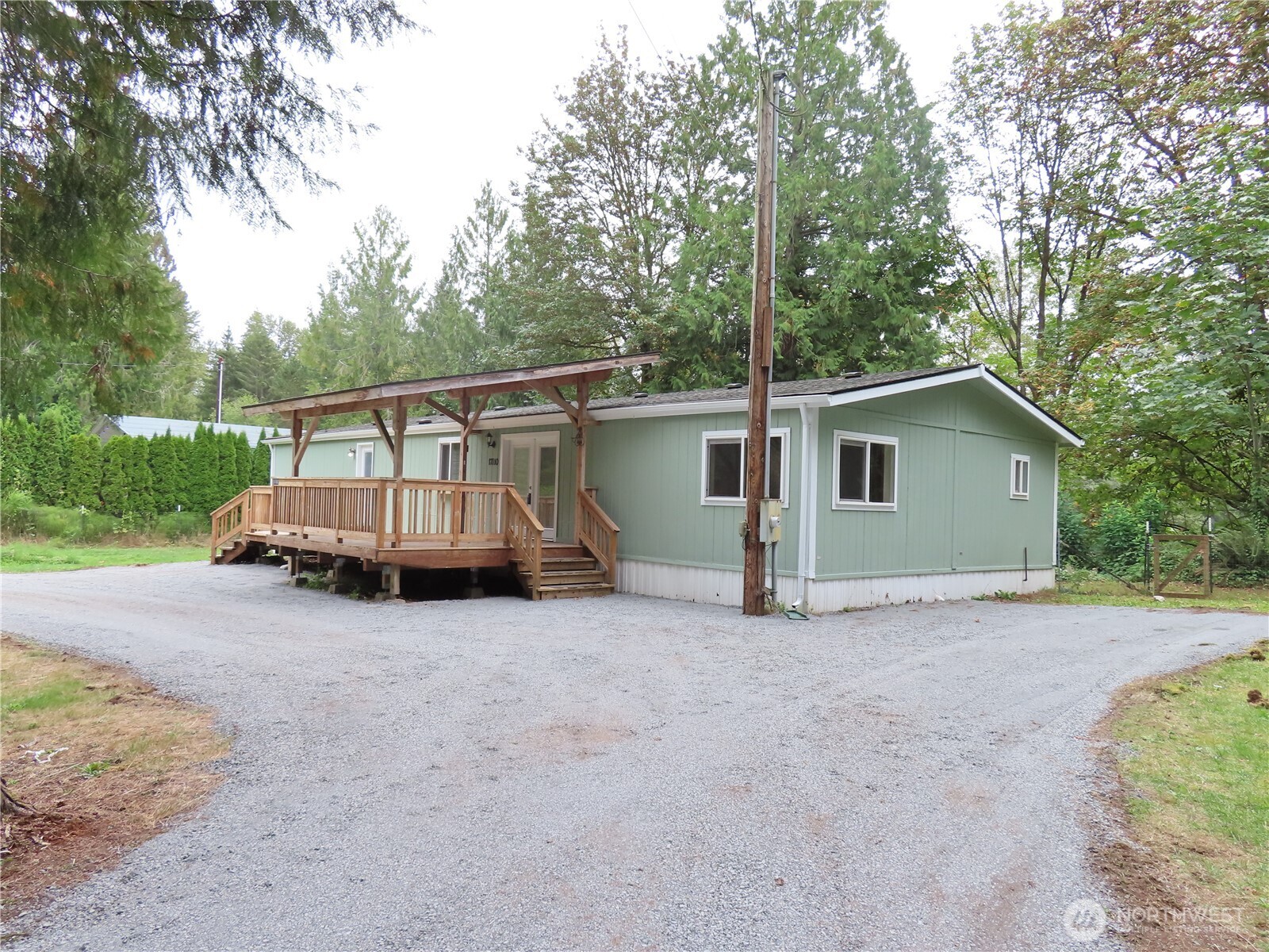17110 119th Place Property Photo 2