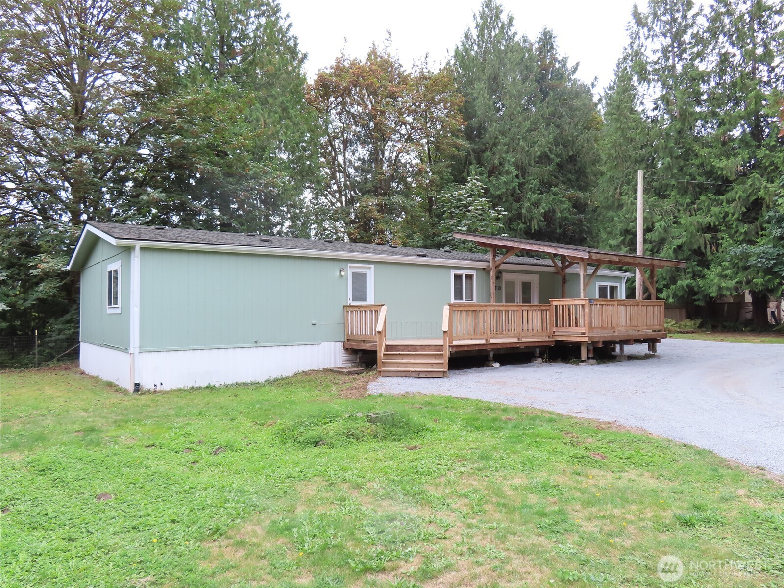 17110 119th Place Property Photo 4