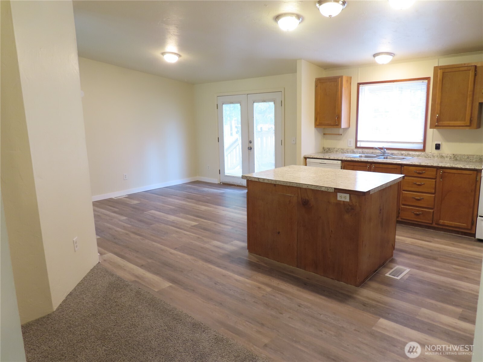 17110 119th Place Property Photo 8