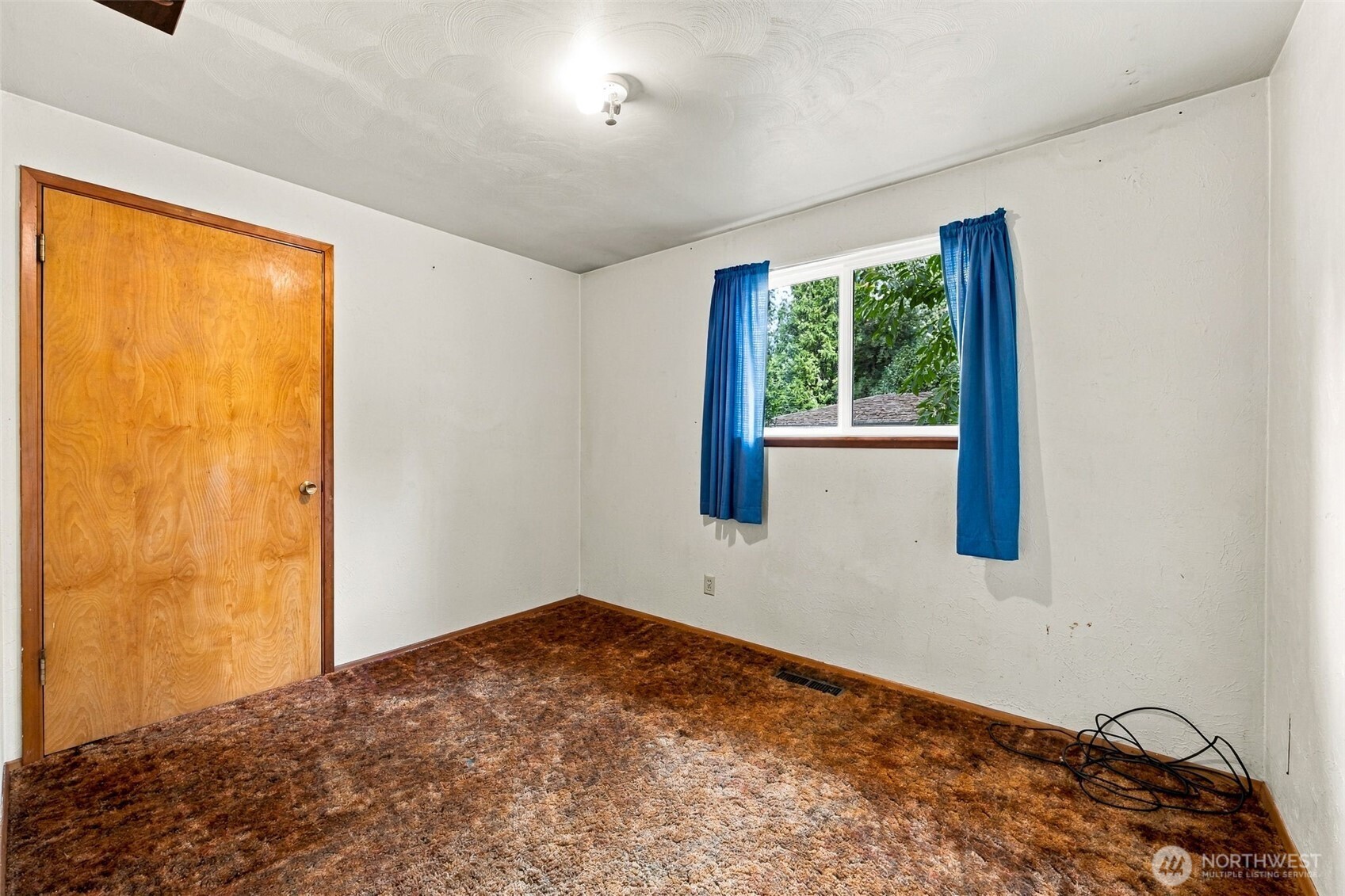 5017 19th Avenue Property Photo 11