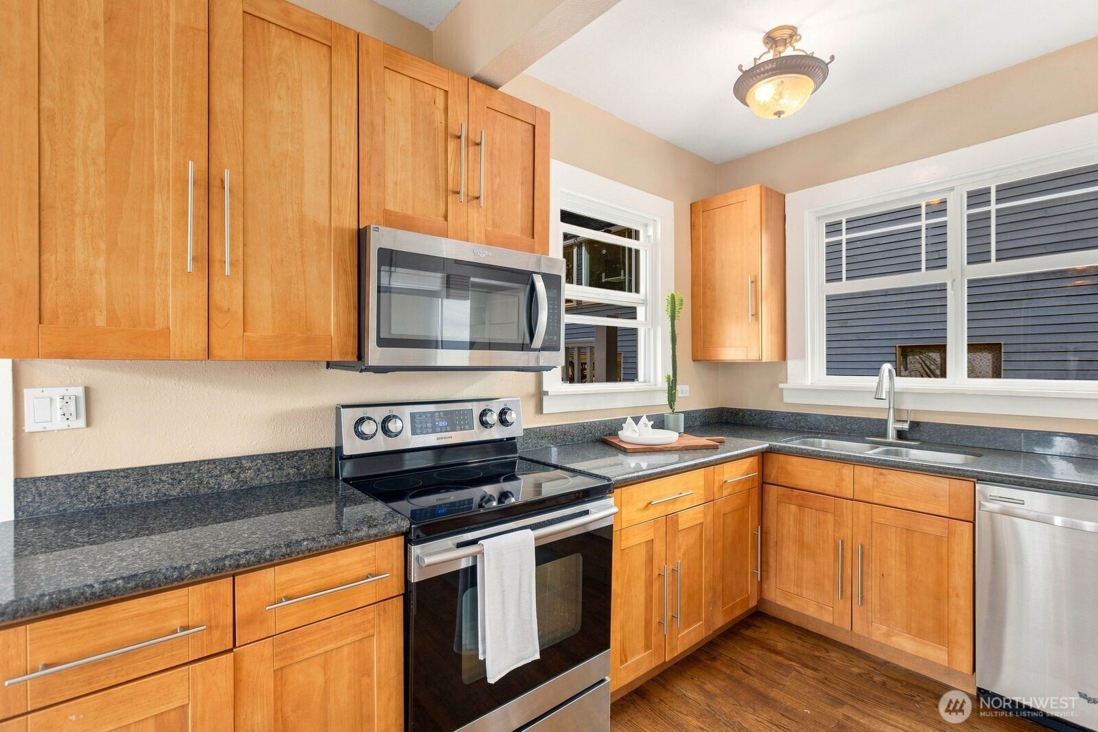 7741 1st Avenue Property Photo 11
