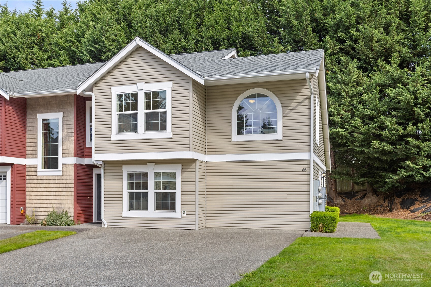 10511 140th Street Ct 35 Property Photo 1