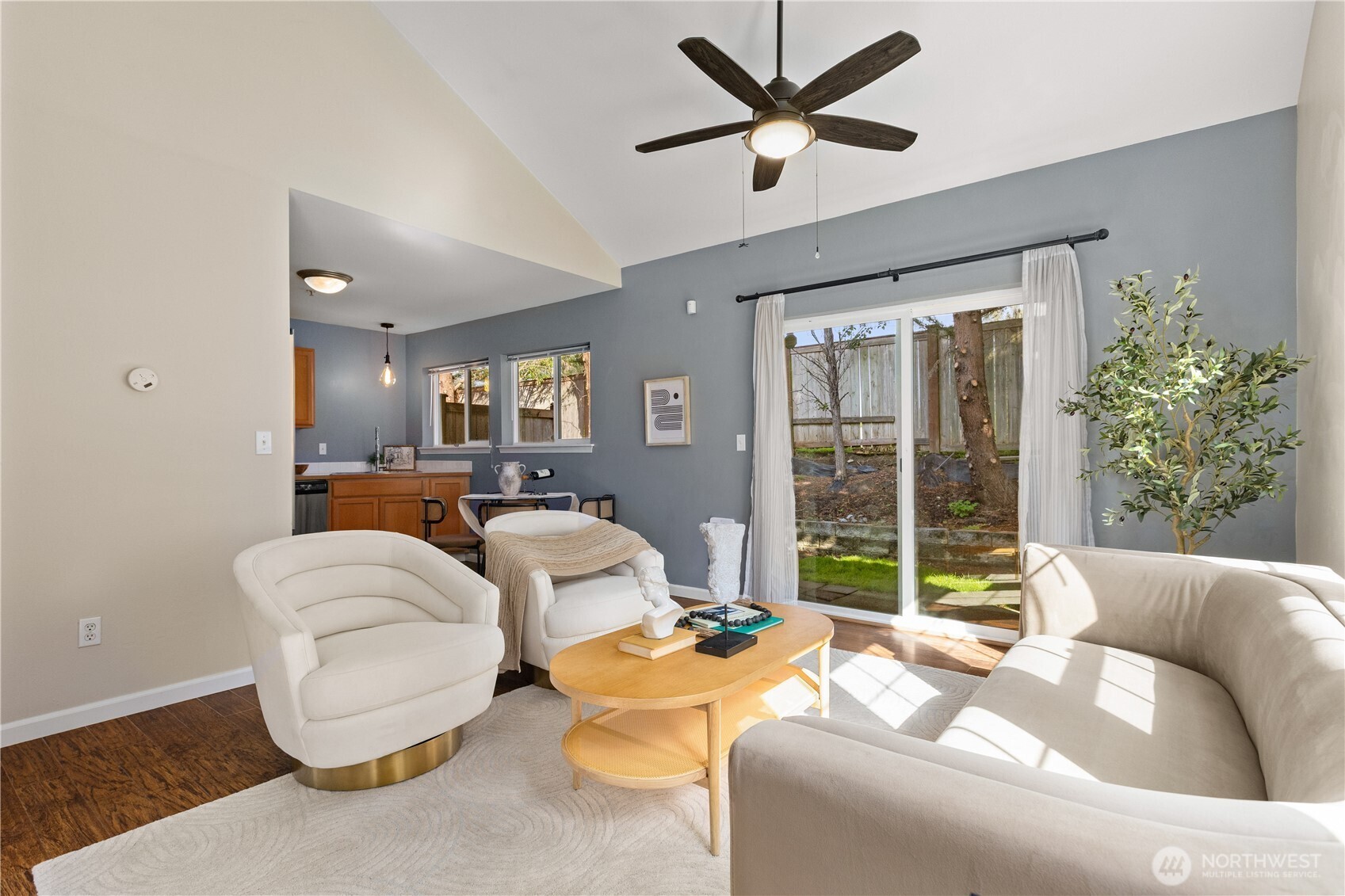 10511 140th Street Ct 35 Property Photo 6
