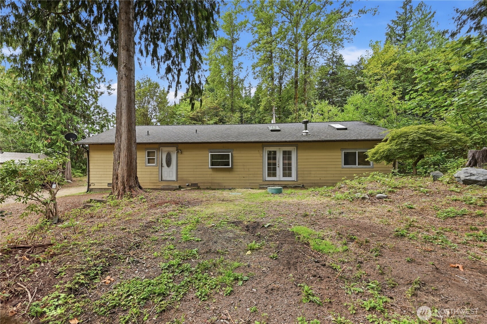 20110 NE 160th St Property Photo 1