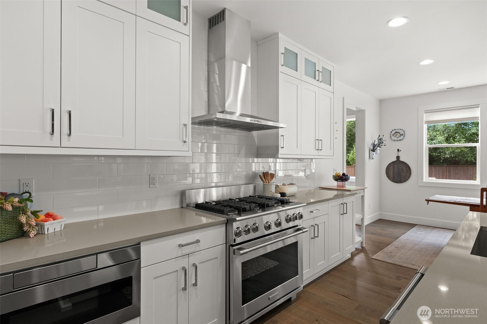 2324 48th Street Ct Property Photo 8