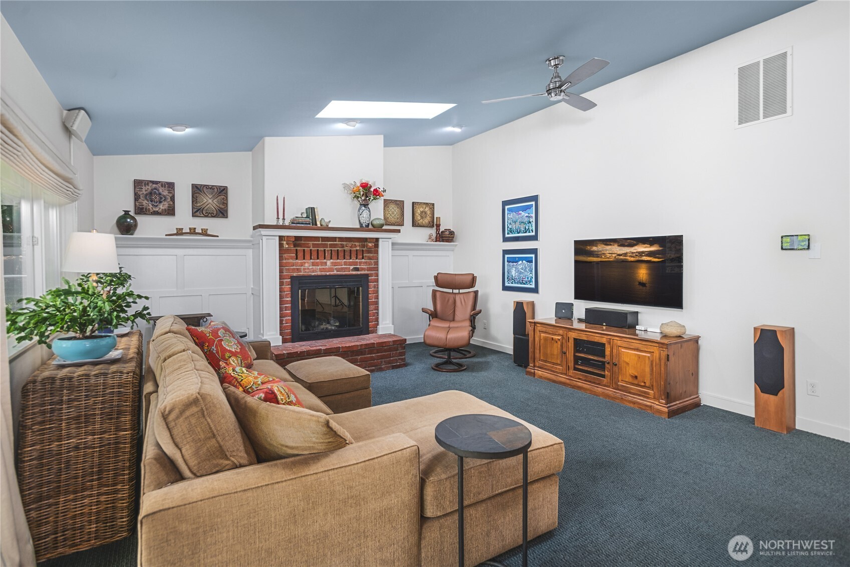 4304 Whidbey Court Property Photo 13