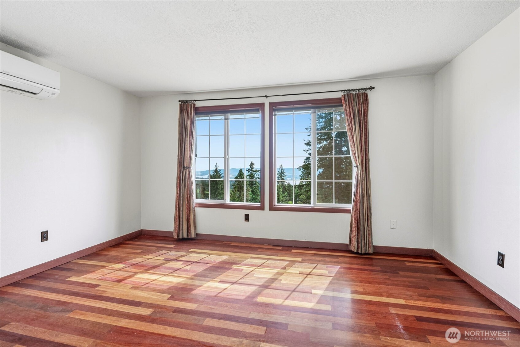 226 Gwynne Road Property Photo 12