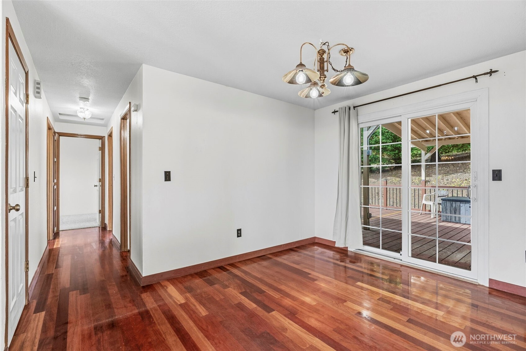 226 Gwynne Road Property Photo 14