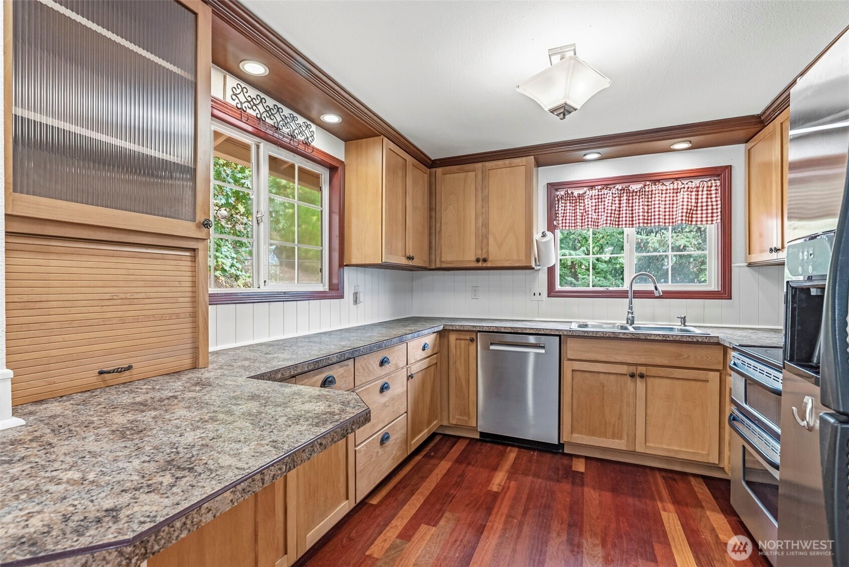 226 Gwynne Road Property Photo 17