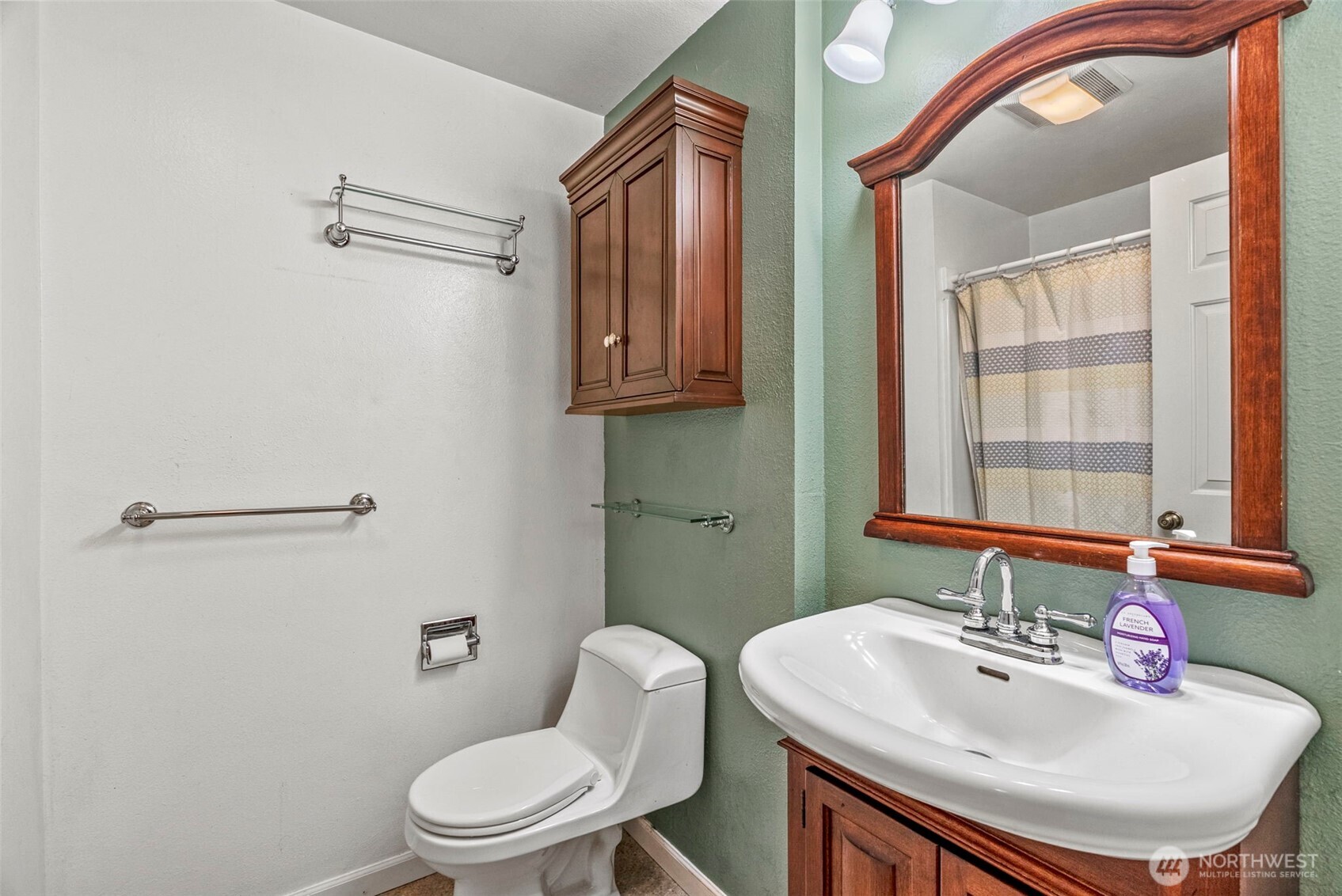 226 Gwynne Road Property Photo 24