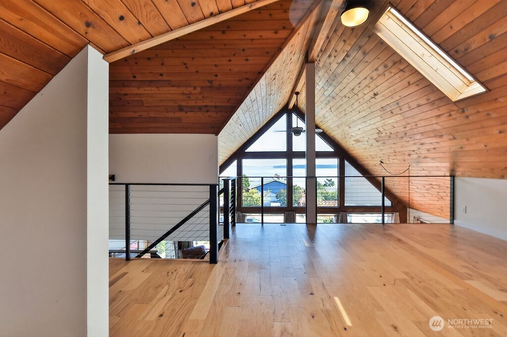 627 Wilson Street Property Photo 25