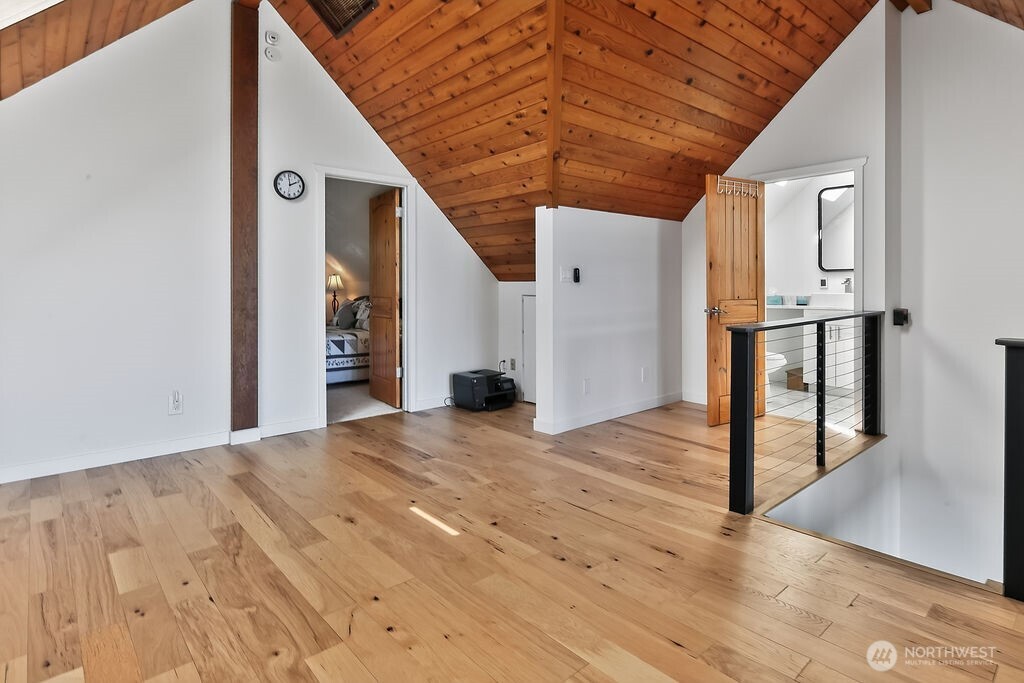 627 Wilson Street Property Photo 26