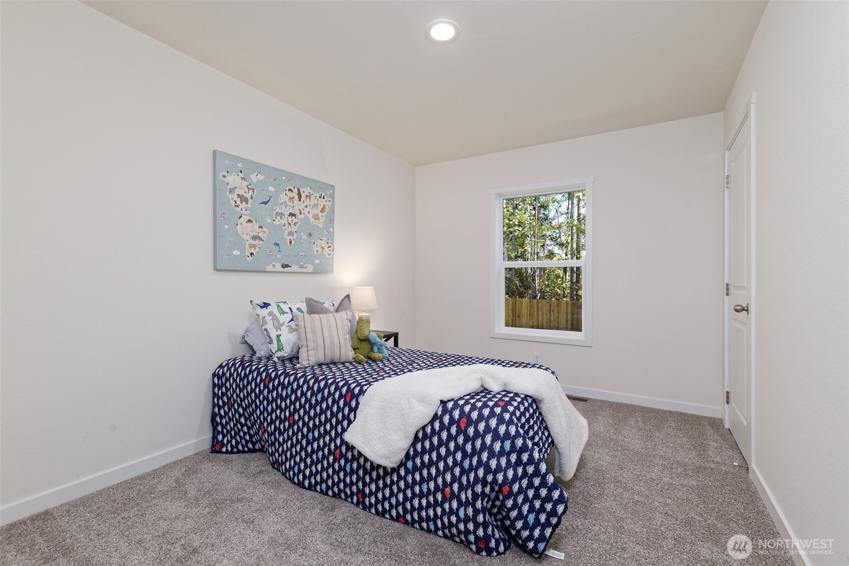 191 E Alderney Street Property Photo 20