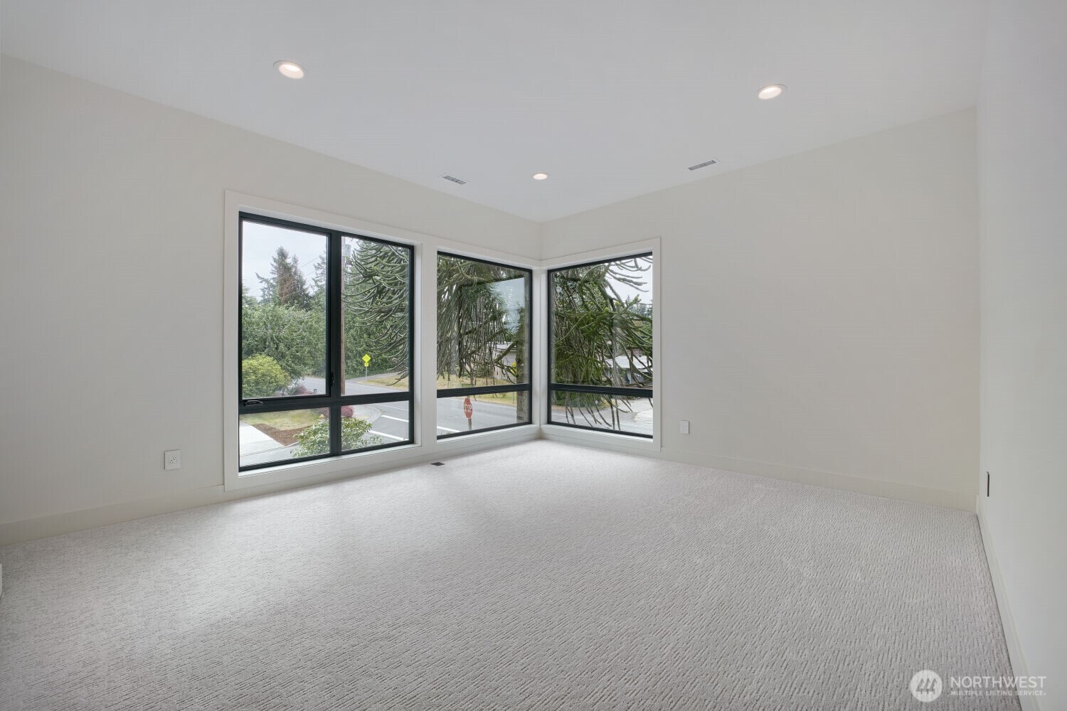 1265 165th Avenue Property Photo 24