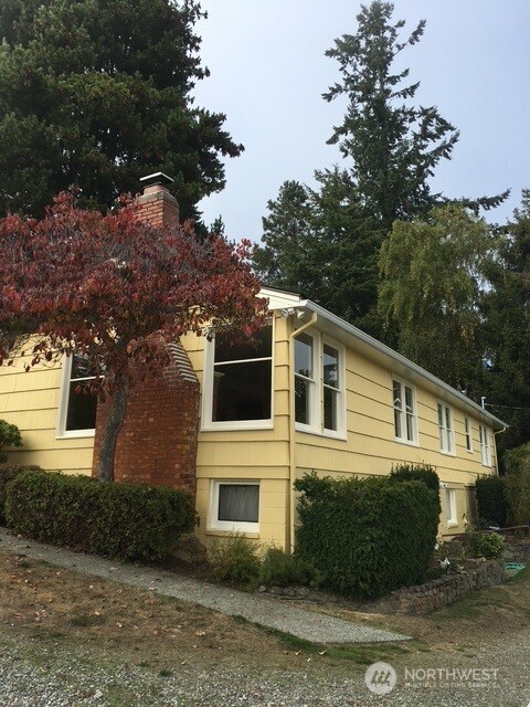 261 Eagle Place Property Photo 1