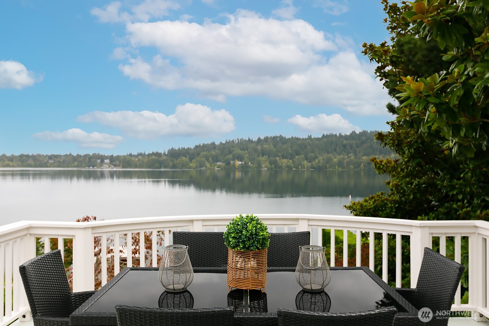 3402 W Lake Sammamish Parkway Property Photo 6