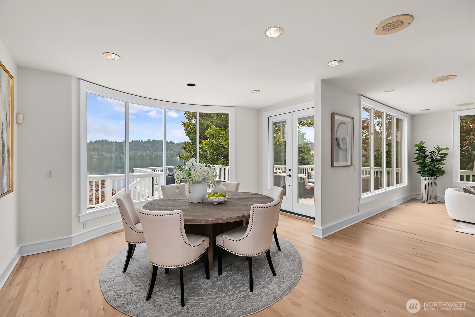 3402 W Lake Sammamish Parkway Property Photo 17