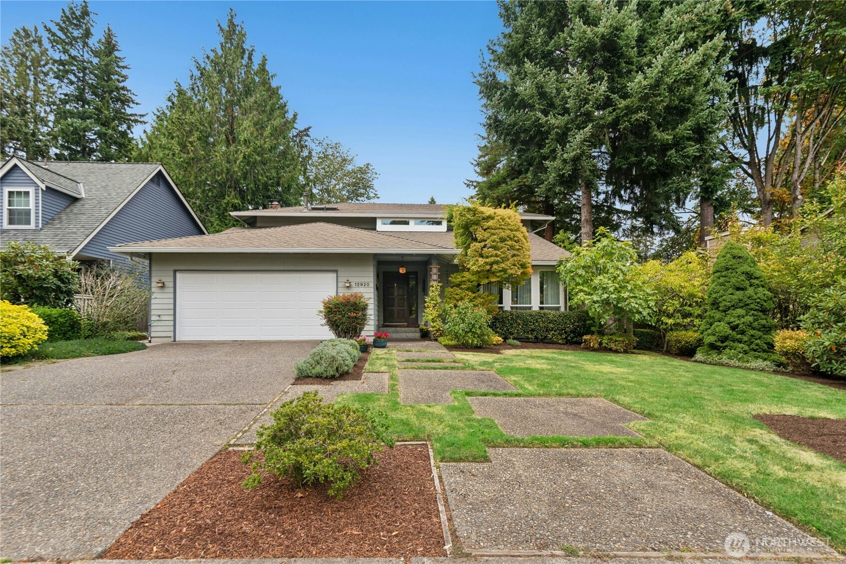 12920 NE 111th Place Property Photo 1