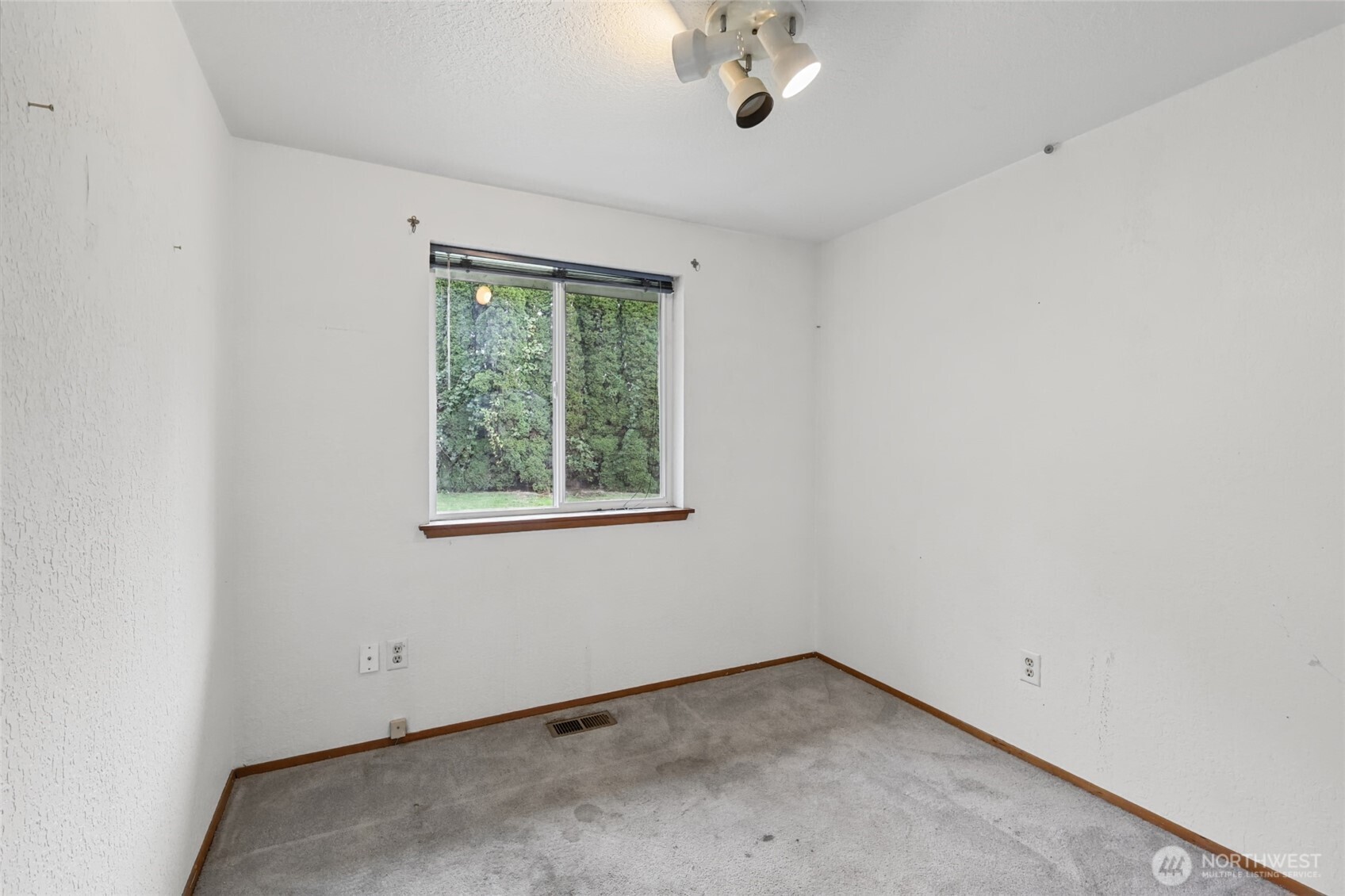 15912 67th Street Ct Property Photo 17