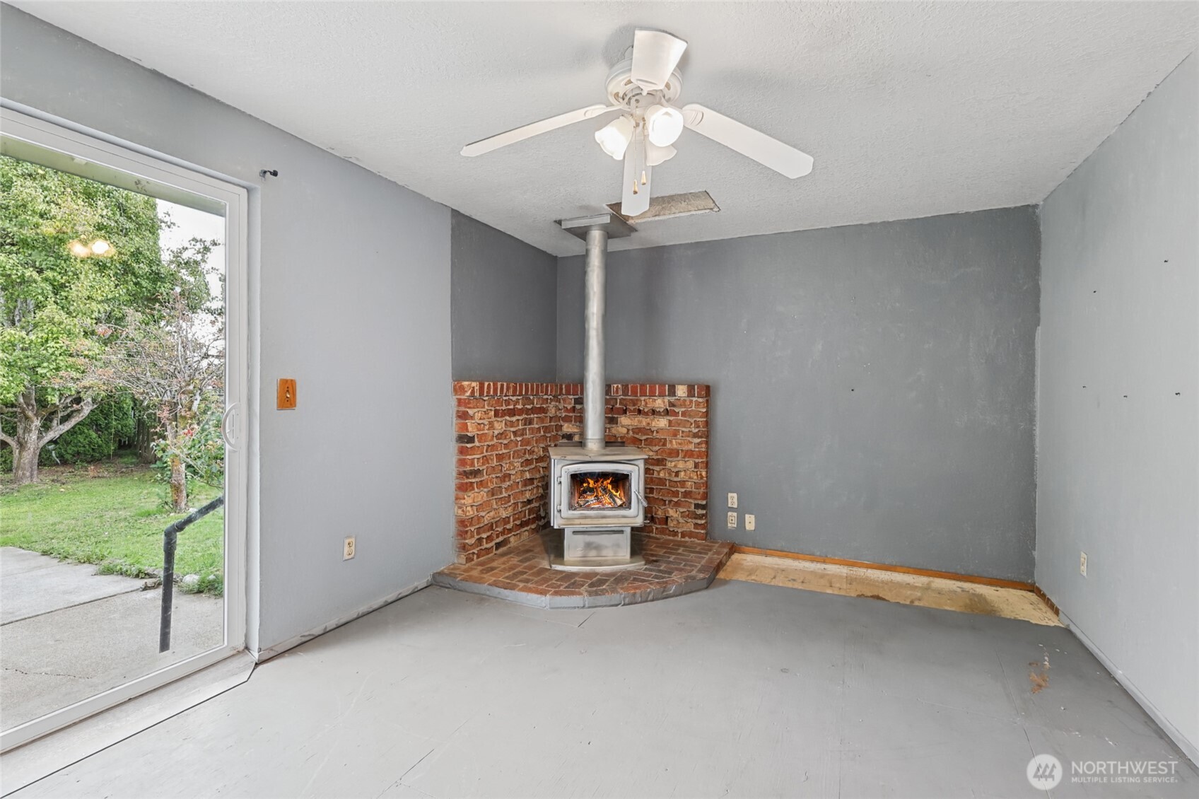 15912 67th Street Ct Property Photo 23