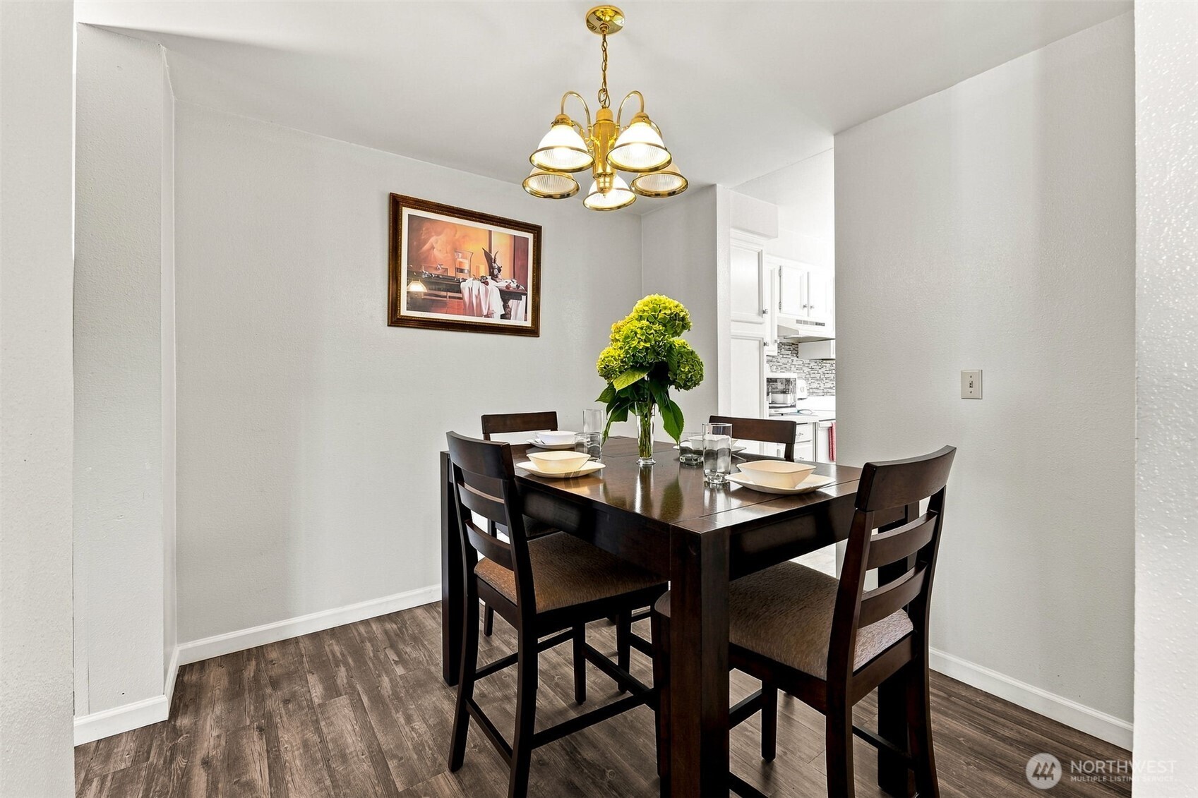 8638 Onyx Drive E Property Photo 8