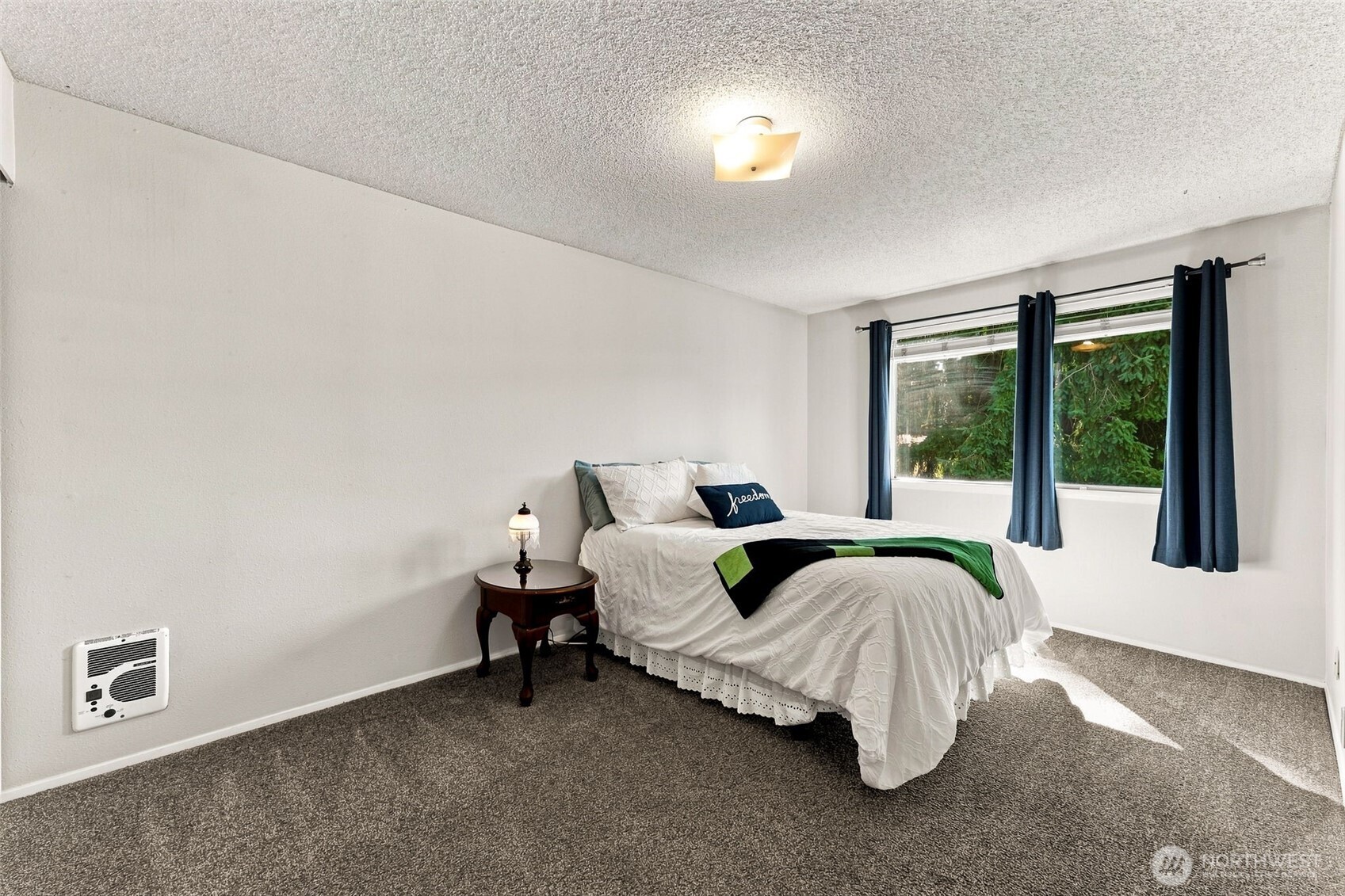 8638 Onyx Drive E Property Photo 14