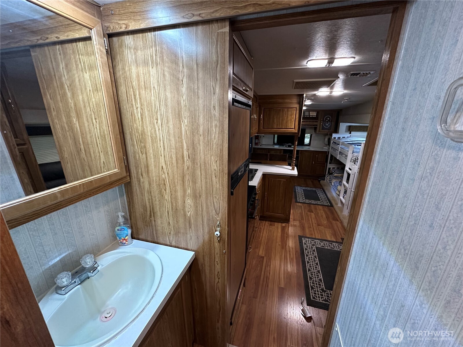 44640 Similk Trail Property Photo 7