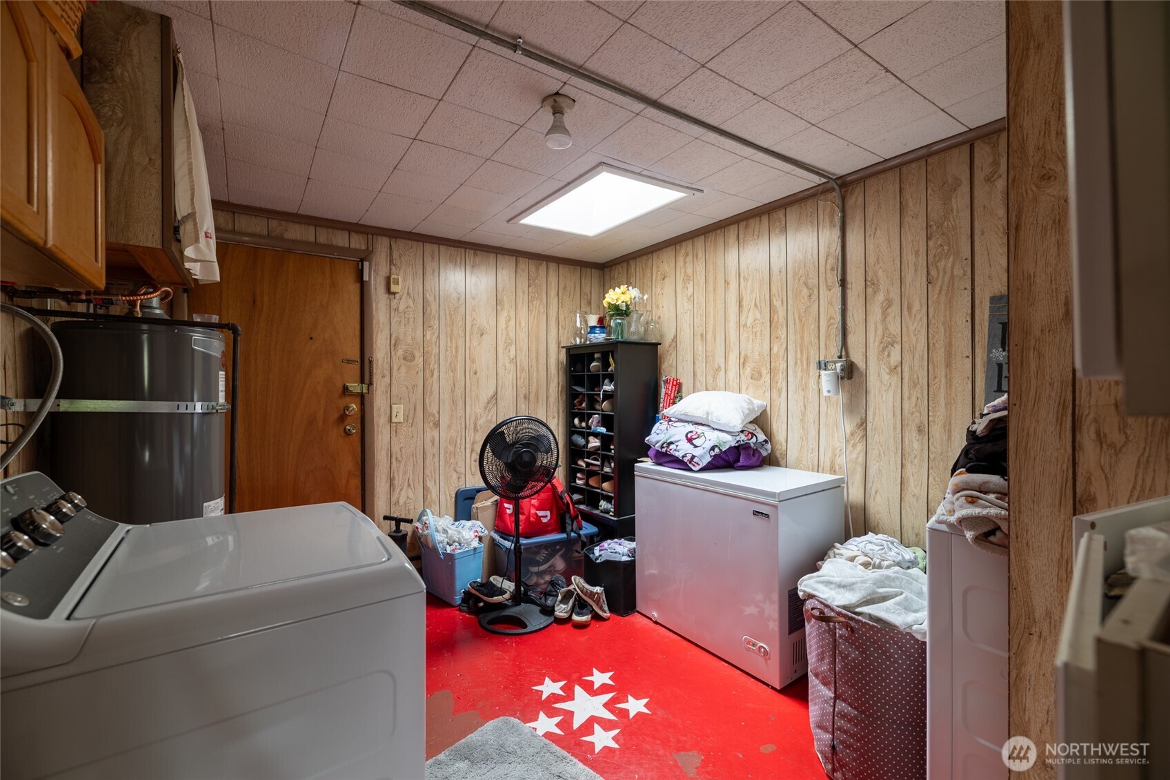 1424 Kelly Avenue Property Photo 17