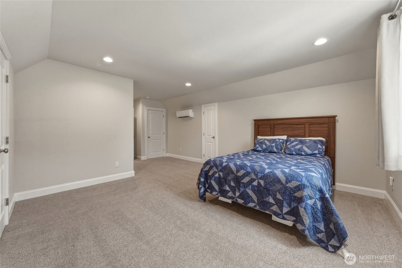 1442 Durant Street Property Photo 28