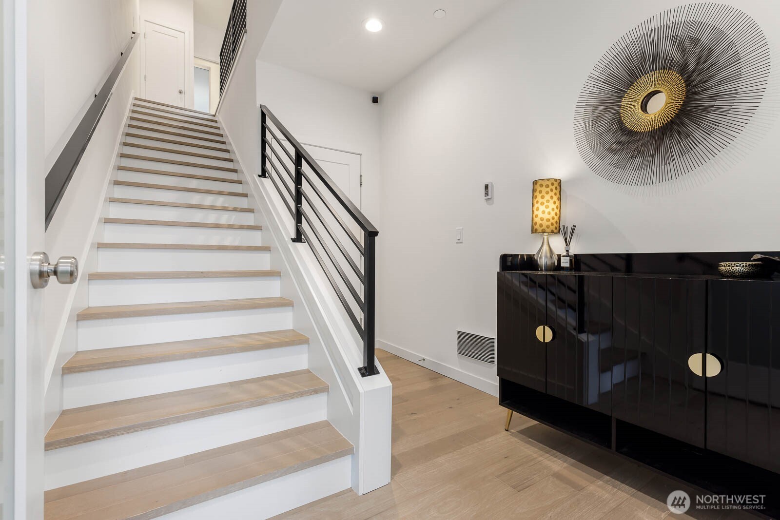 18303 96th Avenue B Property Photo 8