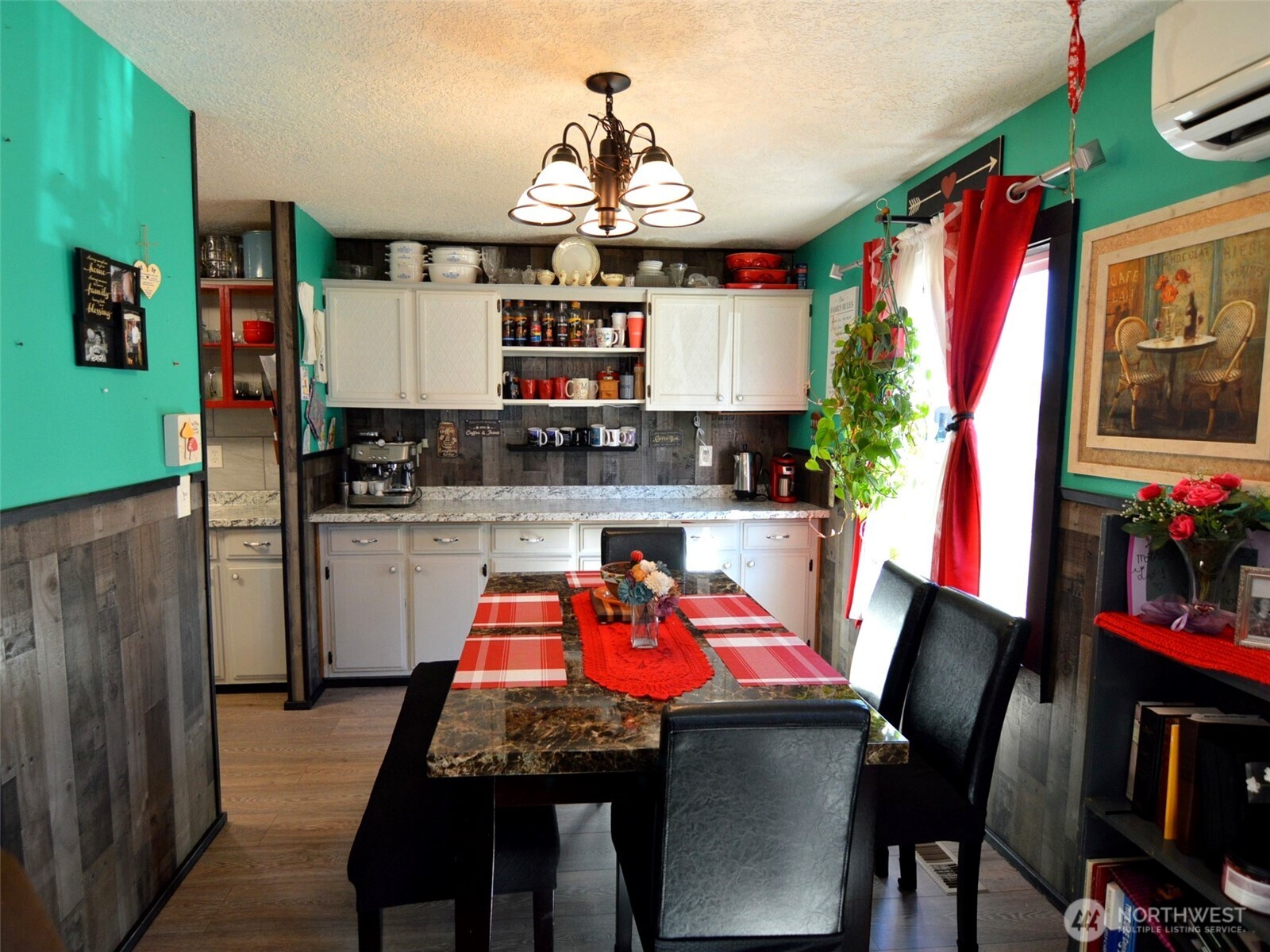 344 Temple Avenue Property Photo 15
