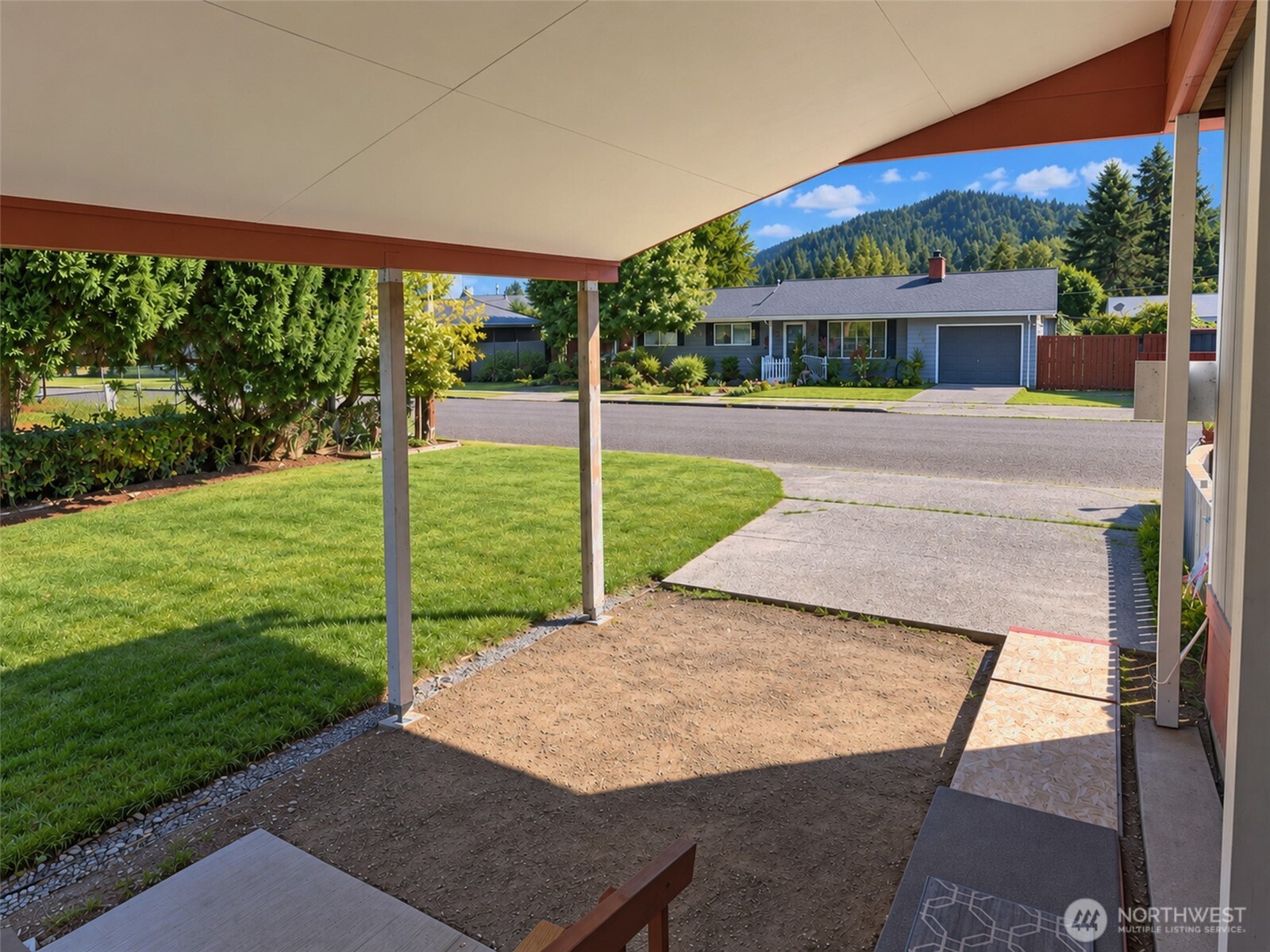 344 Temple Avenue Property Photo 28