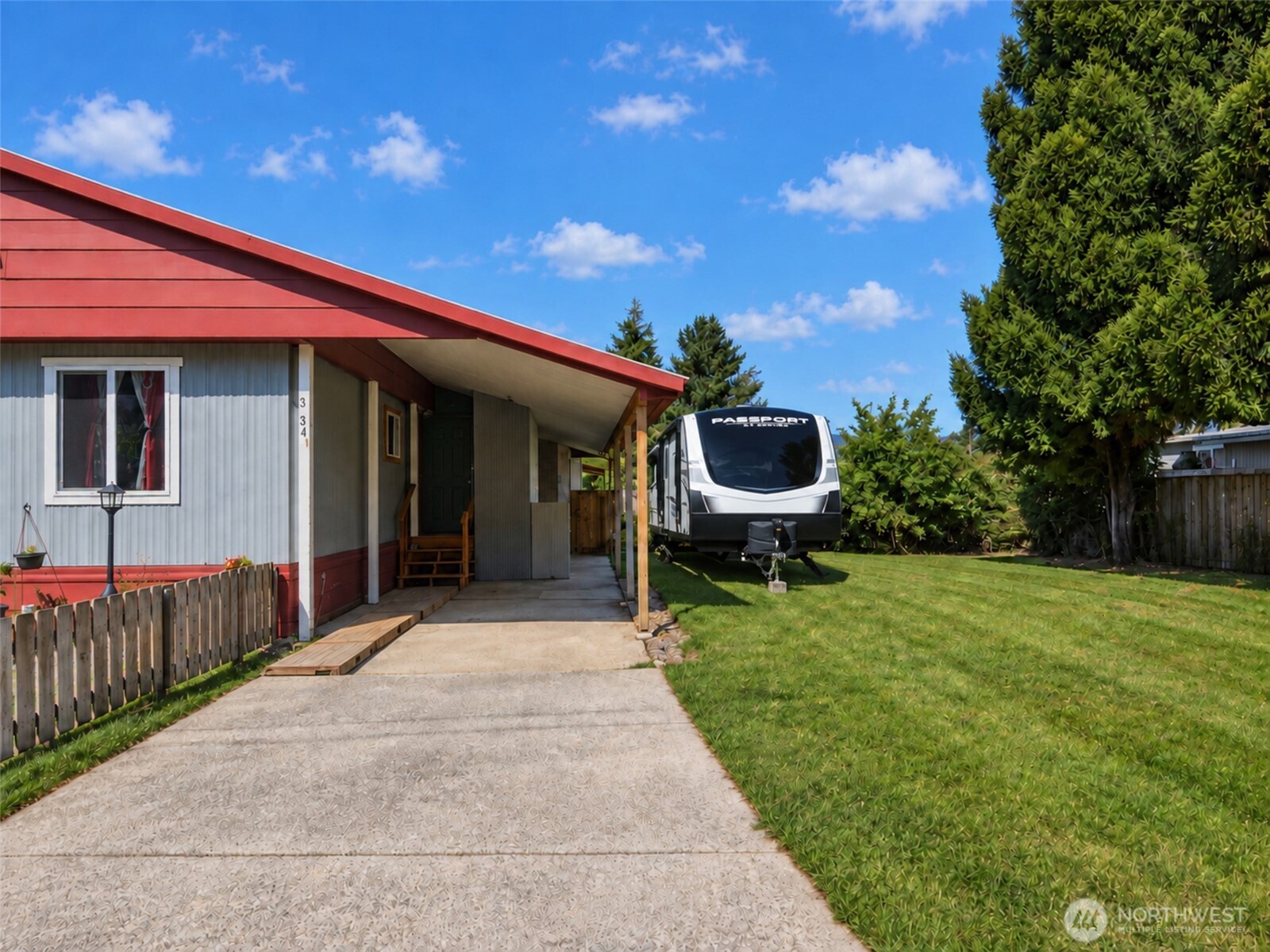 344 Temple Avenue Property Photo 32