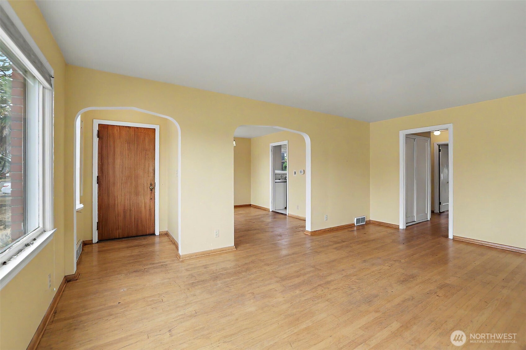 3914 13th Avenue Property Photo 3